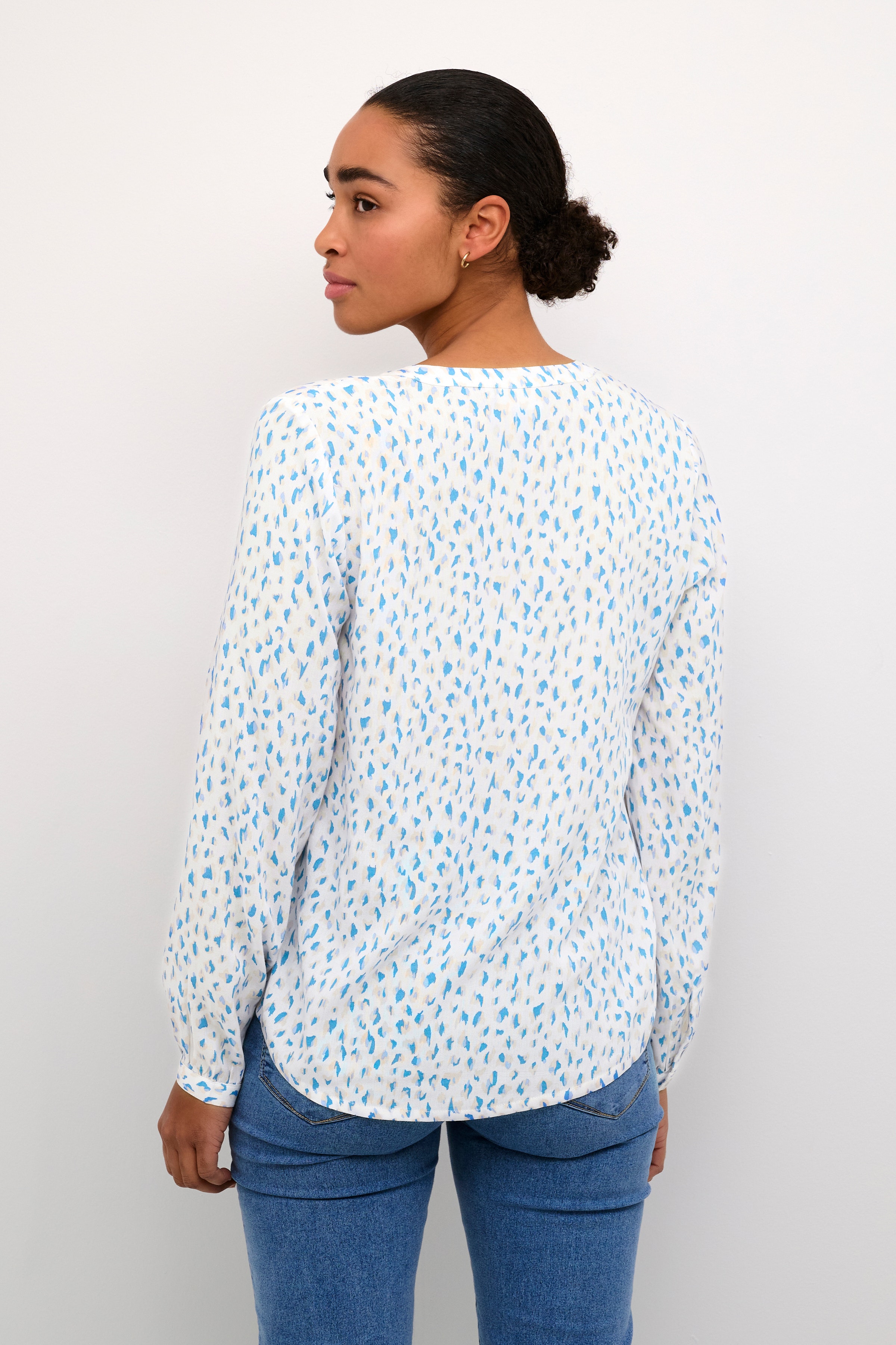 KAjalie Bluse LOOKBOOK BACK 10552004-106479