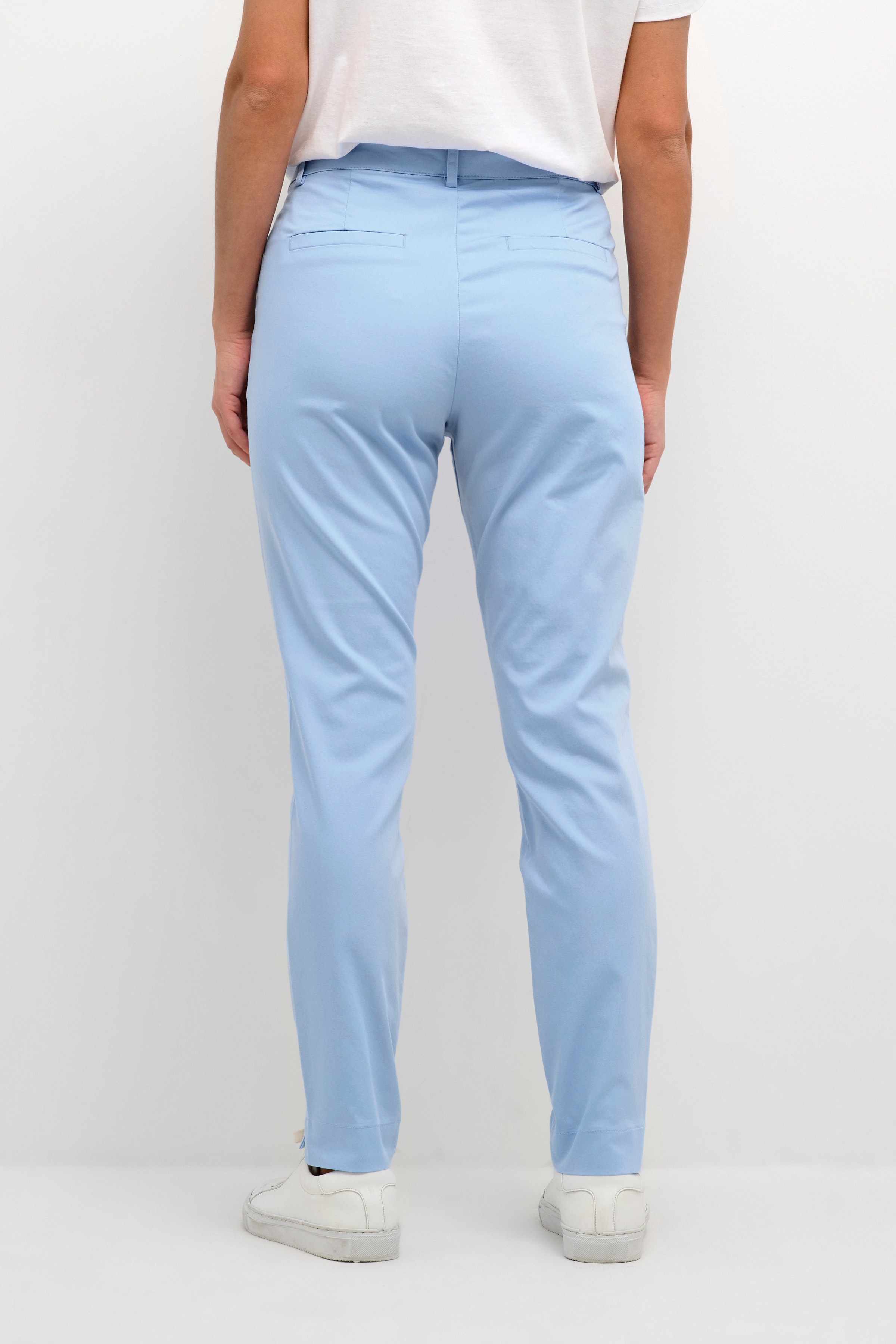 KAlea Bukser LOOKBOOK BACK 10505191-154031
