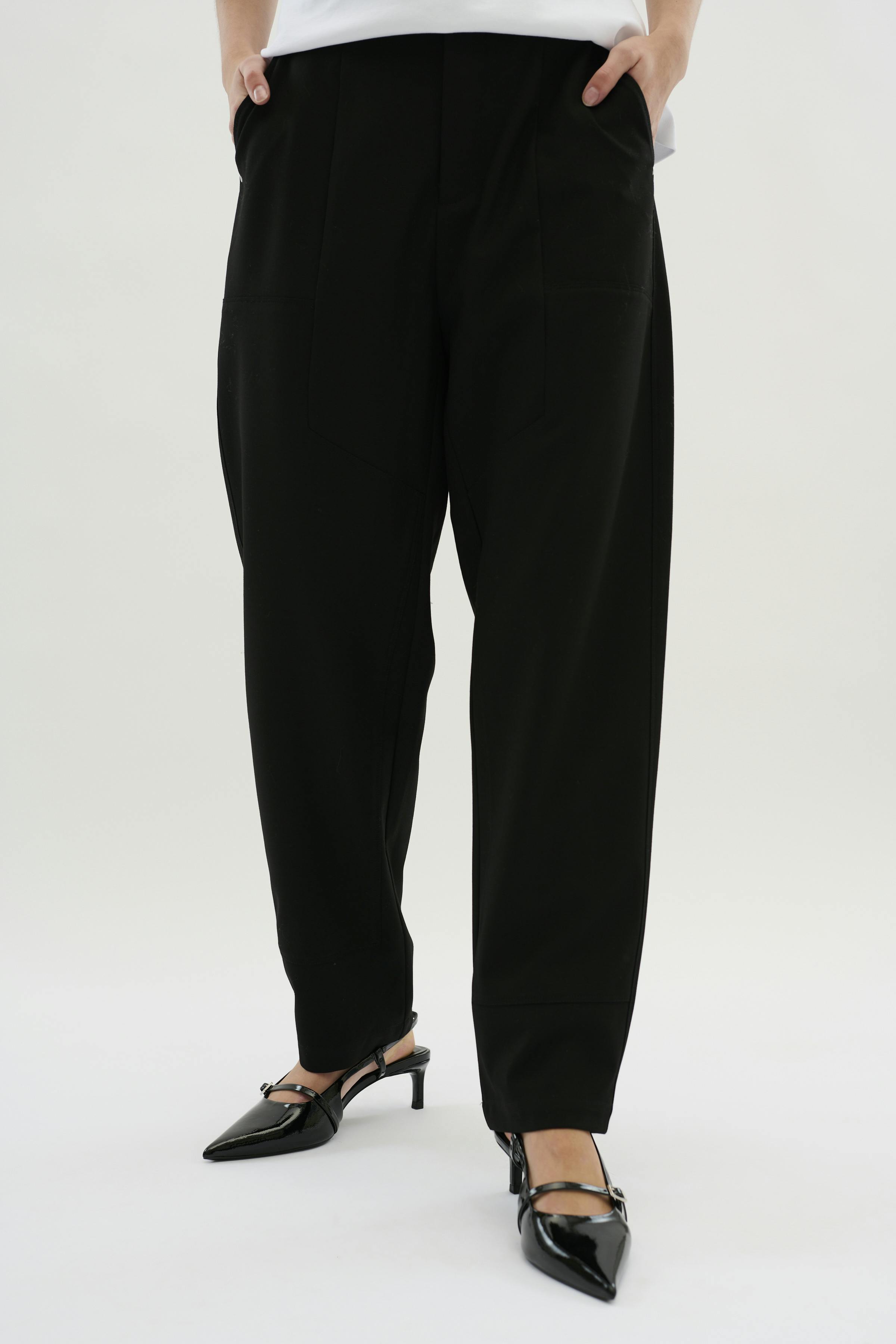 KBRamla Trousers LOOKBOOK FRONT 10105113-194008