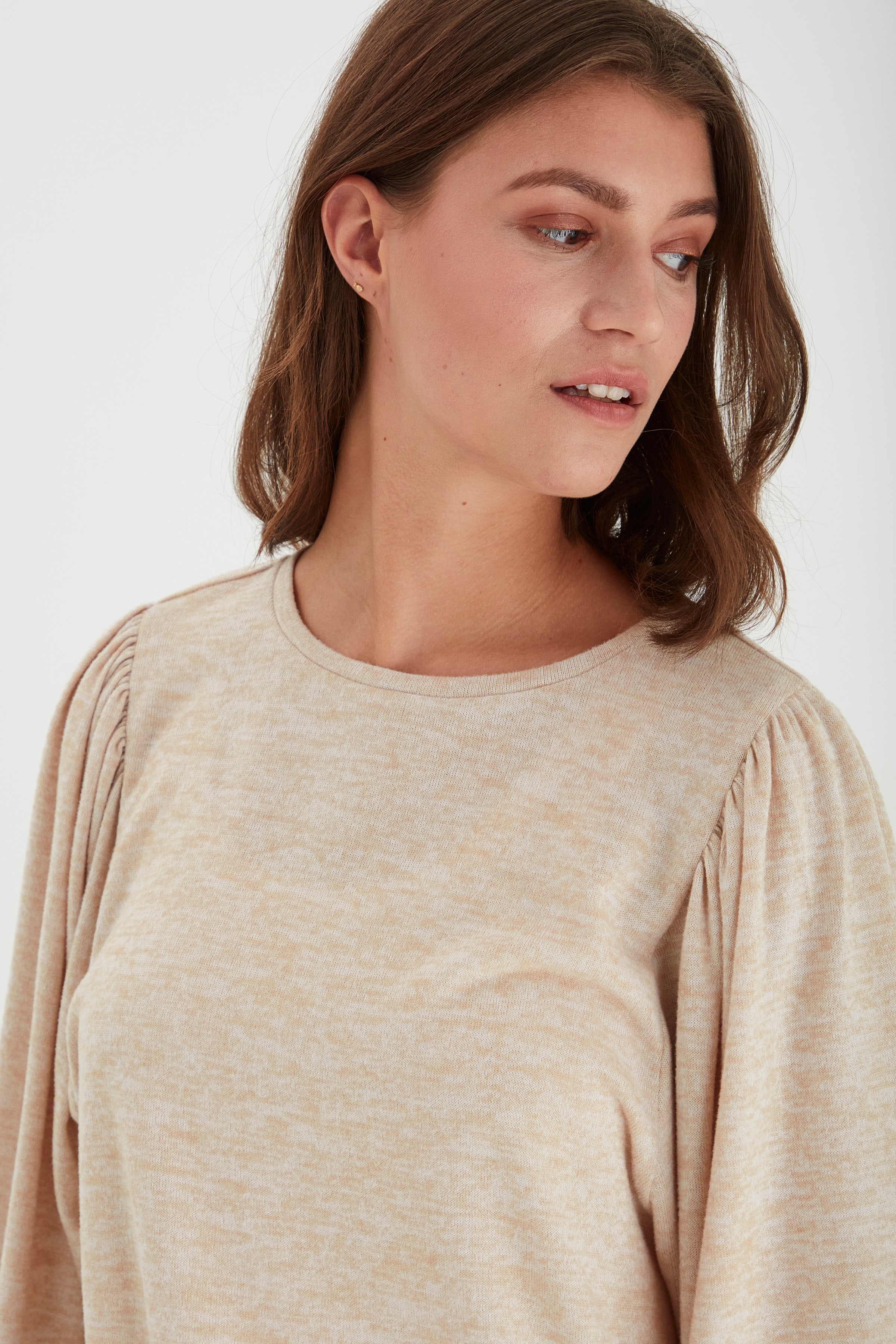 Blouse with long sleeve LOOKBOOK DETAIL 20810363-1101041