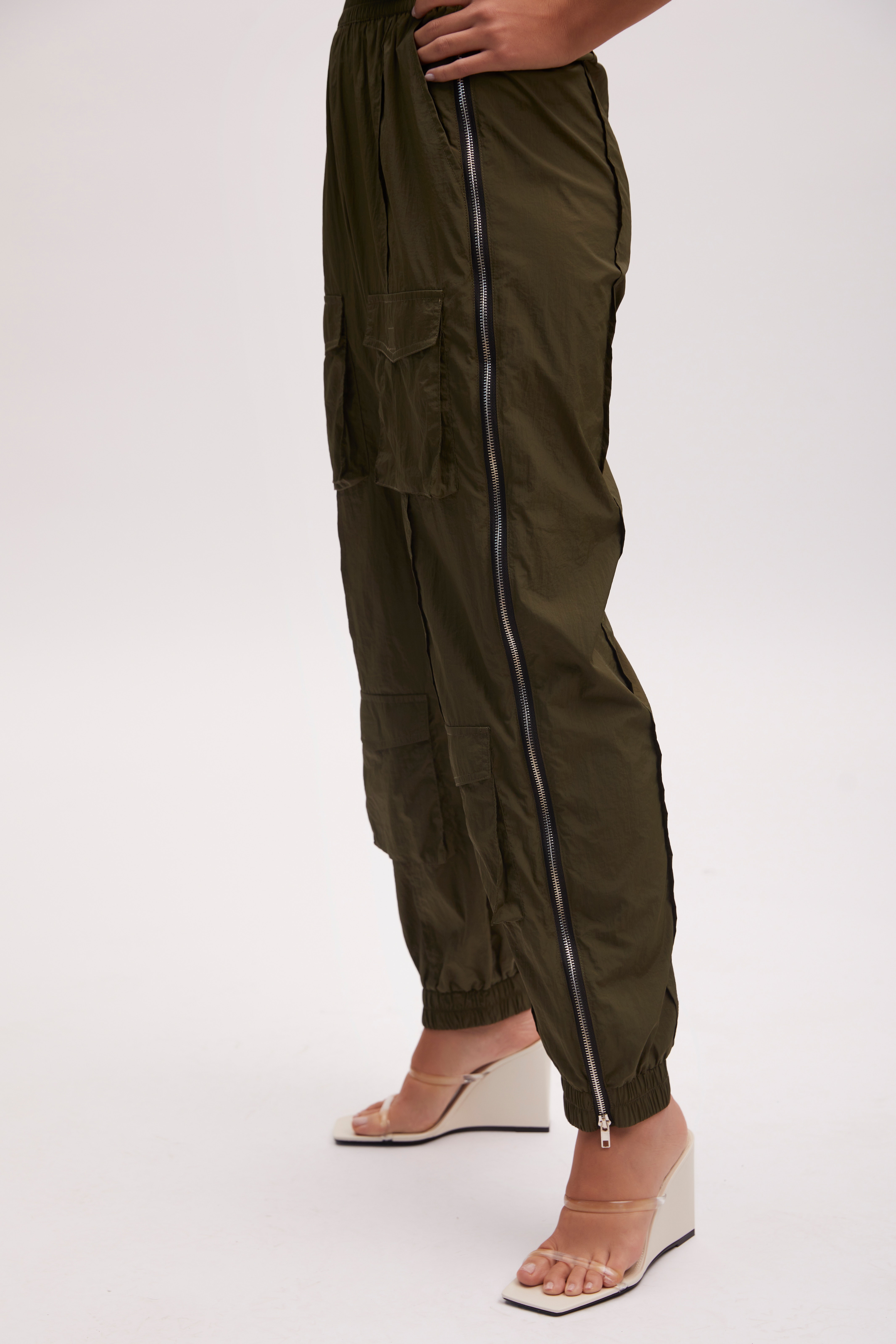 AfinaGZ Trousers LOOKBOOK FRONT 10906980-104042