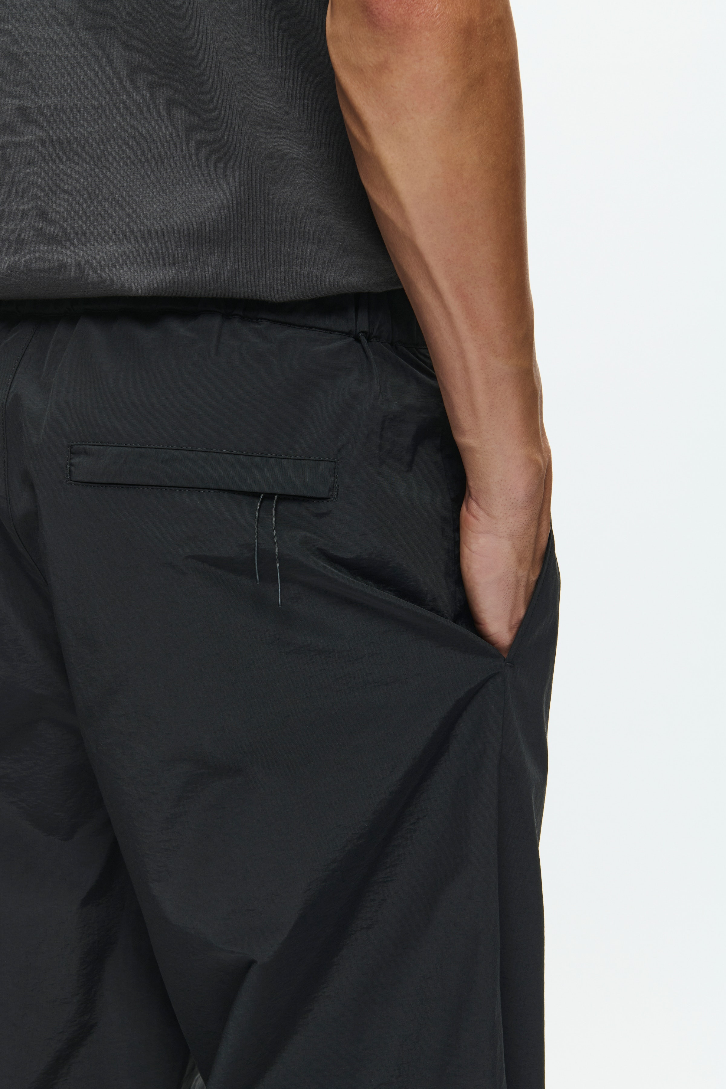 WWRobert Trousers LOOKBOOK DETAIL 30251783-303700