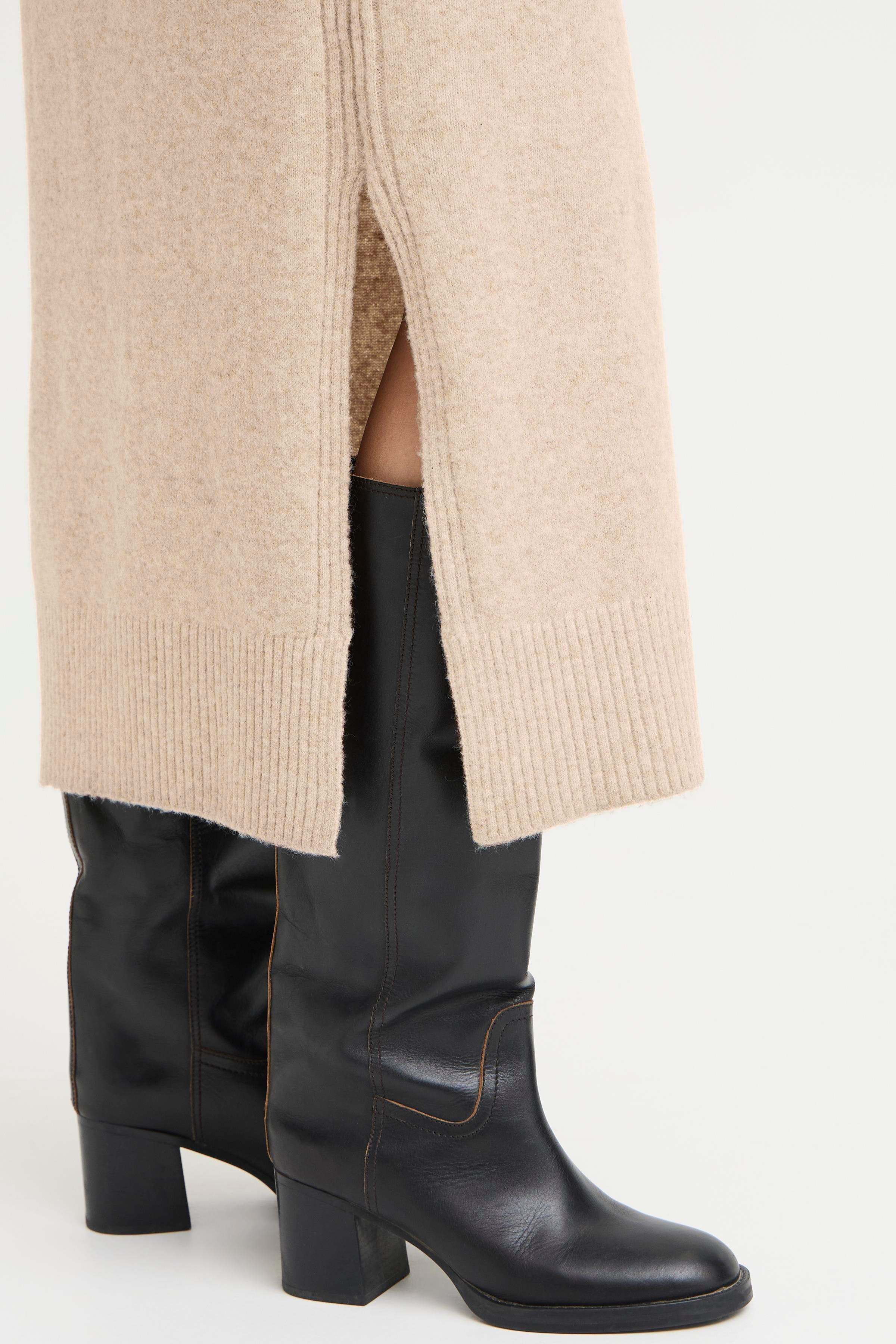 IHDASILA Kjole LOOKBOOK DETAIL 20124217-1304011