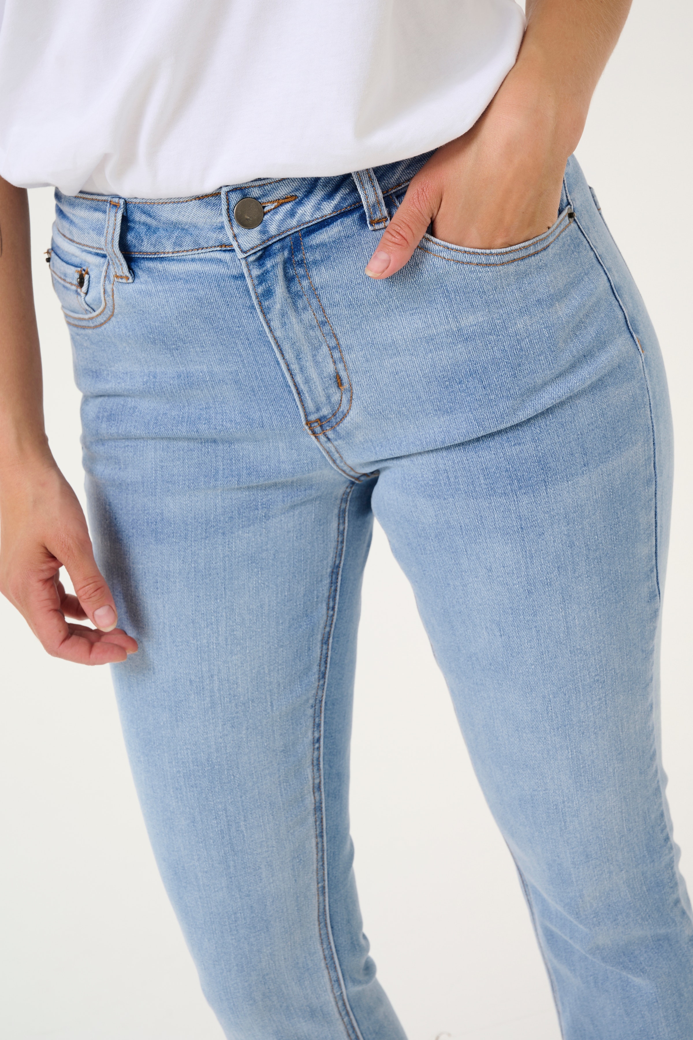 KAsinem Jeans LOOKBOOK DETAIL 10506133-101012