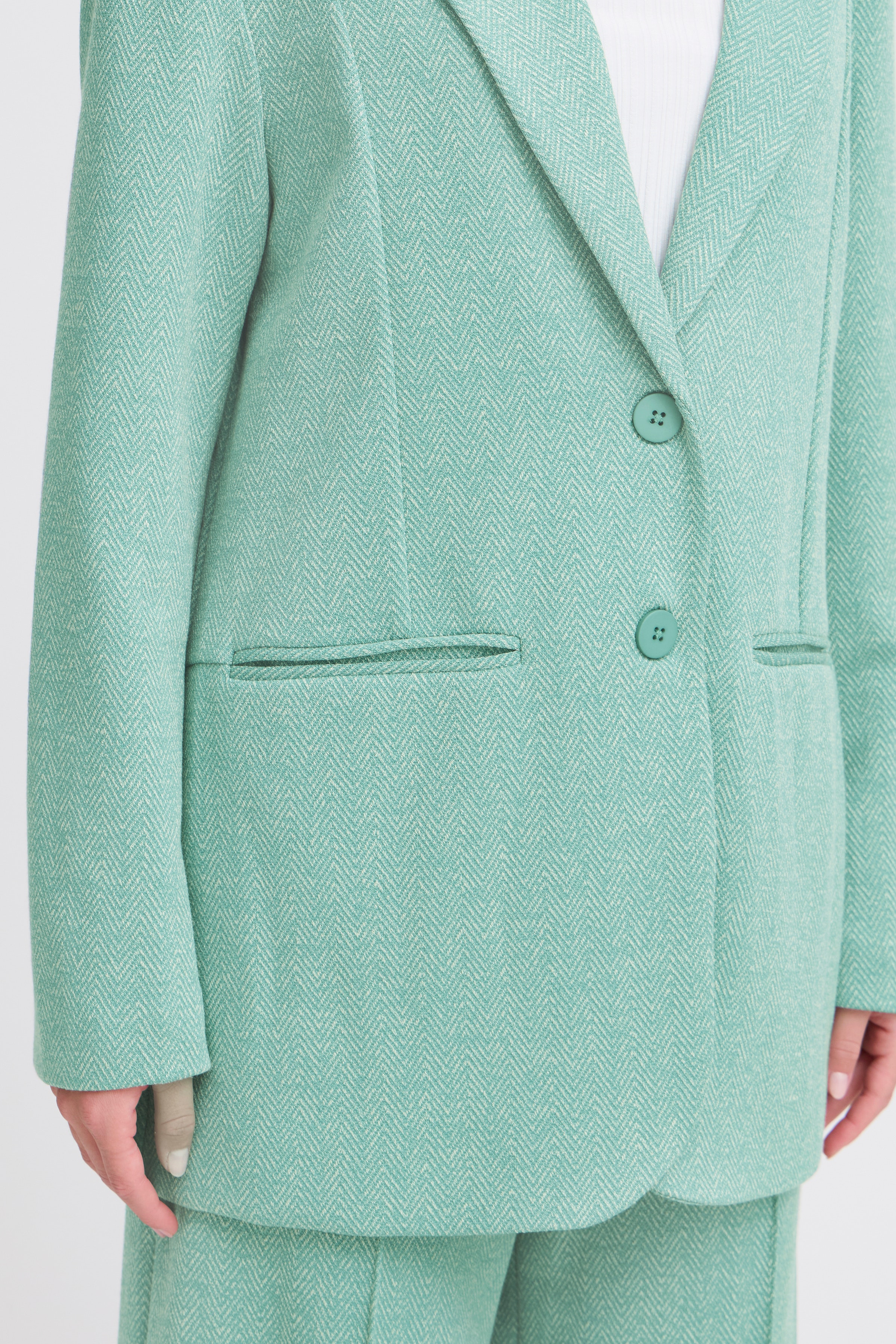 IHKATE JACQUARD OVERSIZE Blazer LOOKBOOK DETAIL 20121605-204260