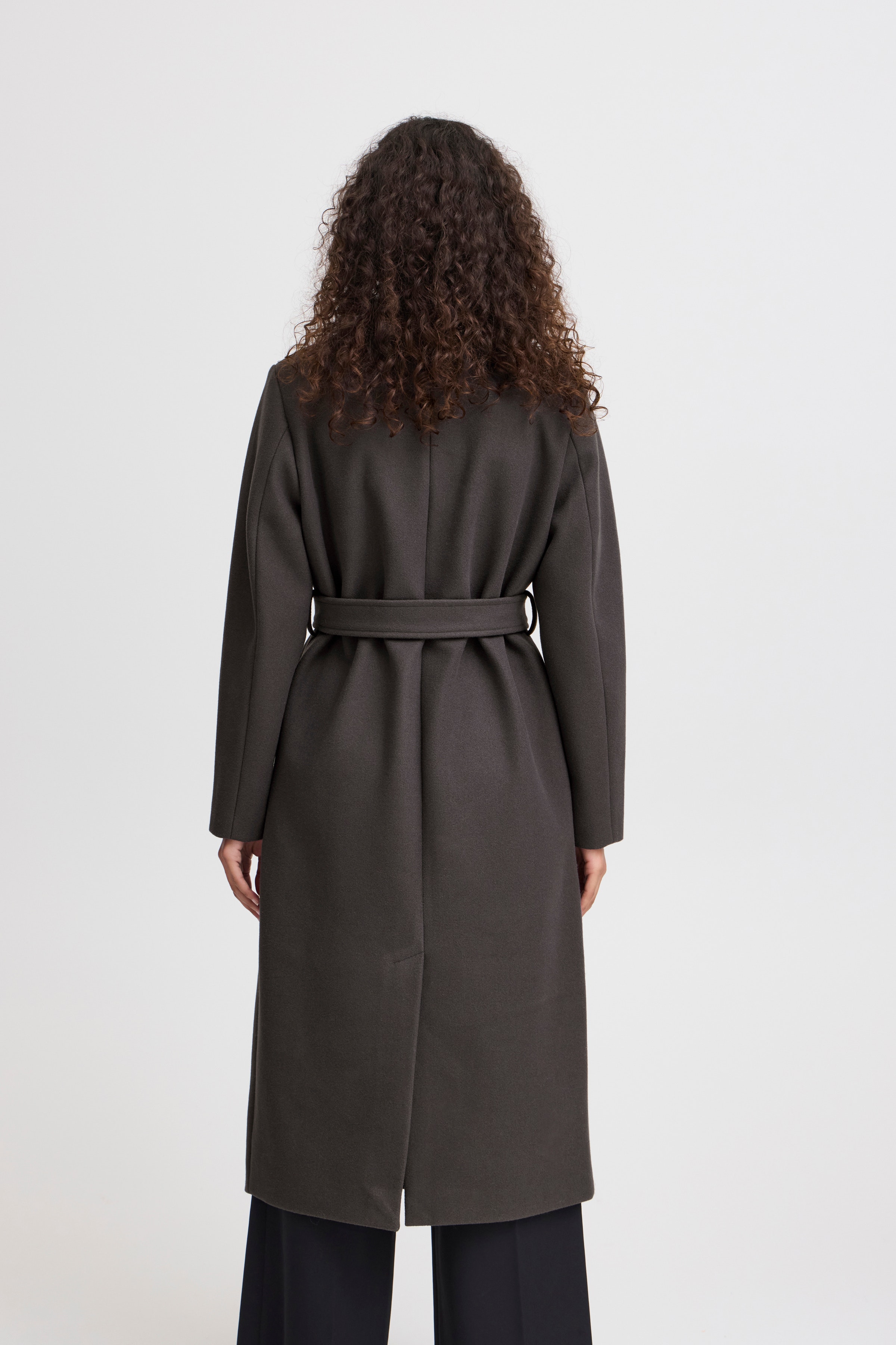 IHJANNET Yttertøy LOOKBOOK BACK 20121046-193907