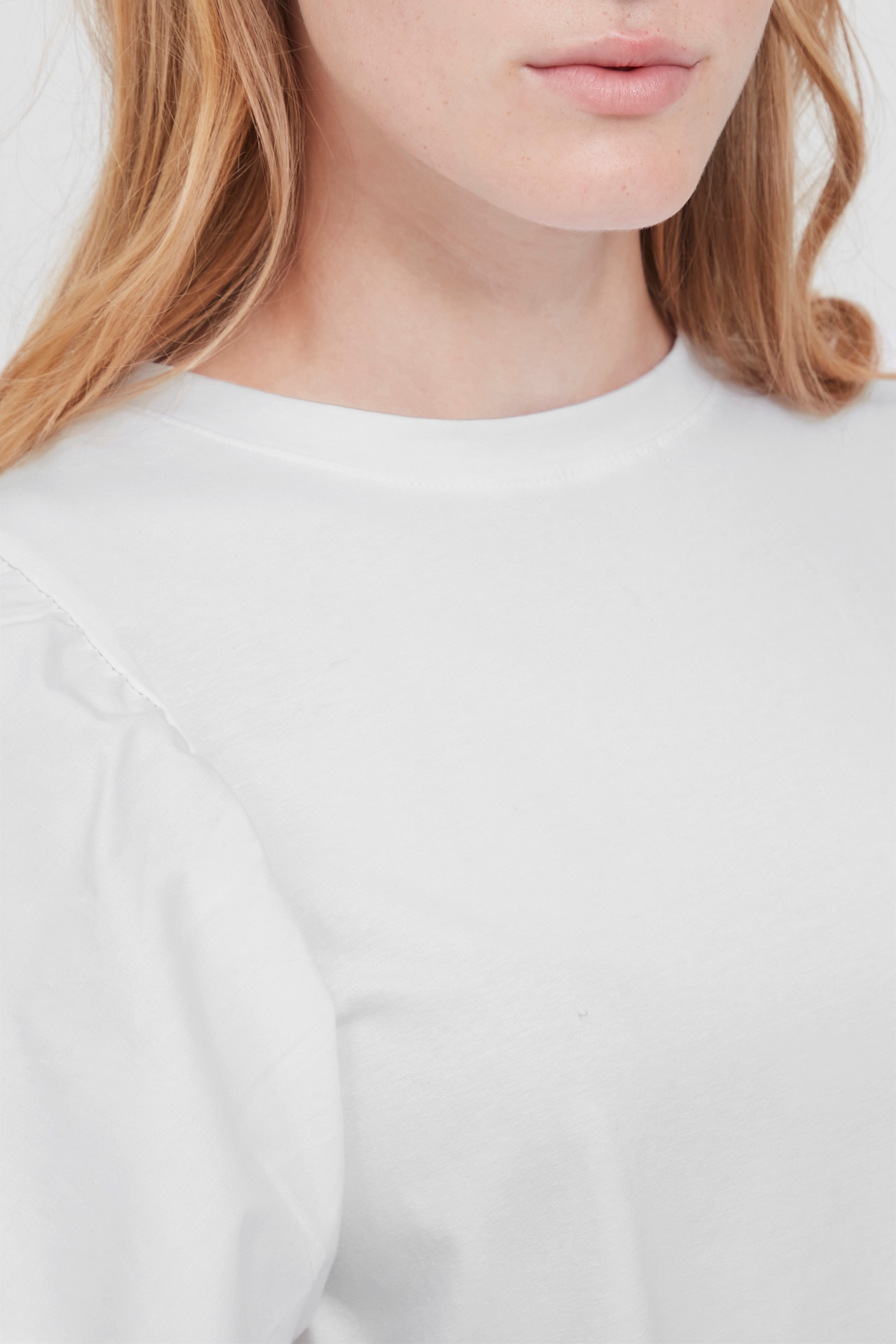 BYREGITTA T-shirt LOOKBOOK DETAIL 20810259-110601