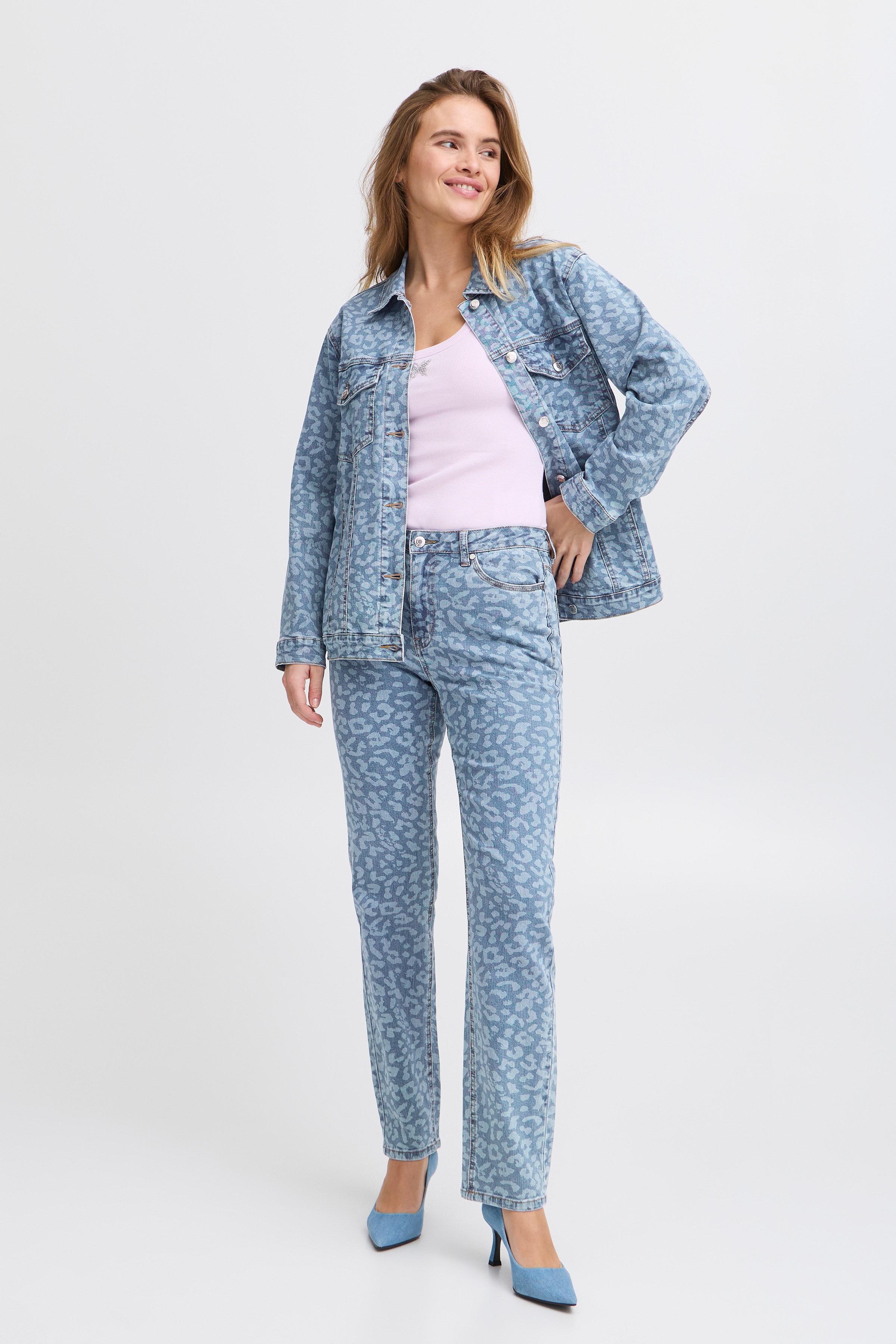 PXJANNAH Denim jakke LOOKBOOK FRONT 50208791-205294