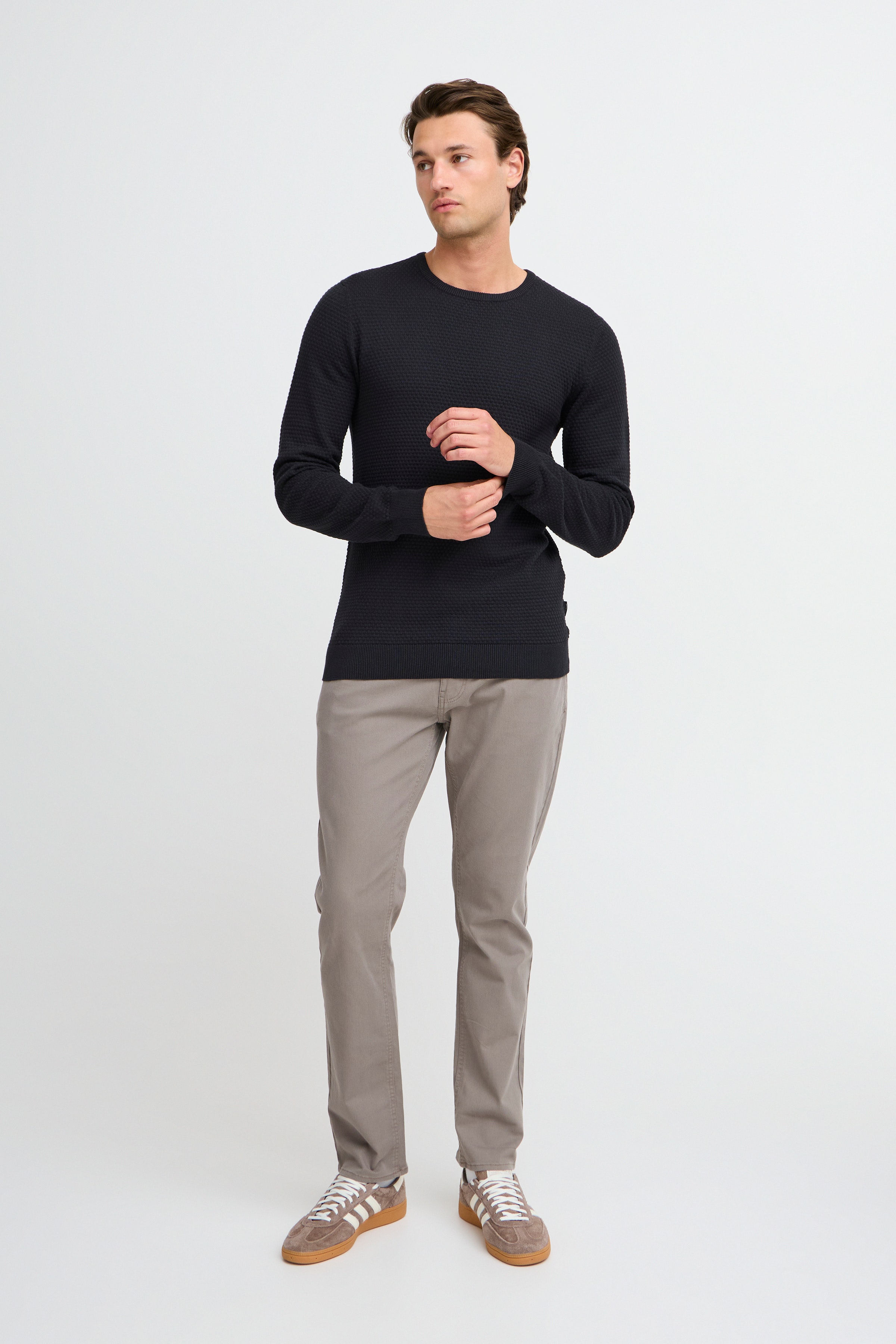 Knitted pullover LOOKBOOK FRONT 20717257-194007