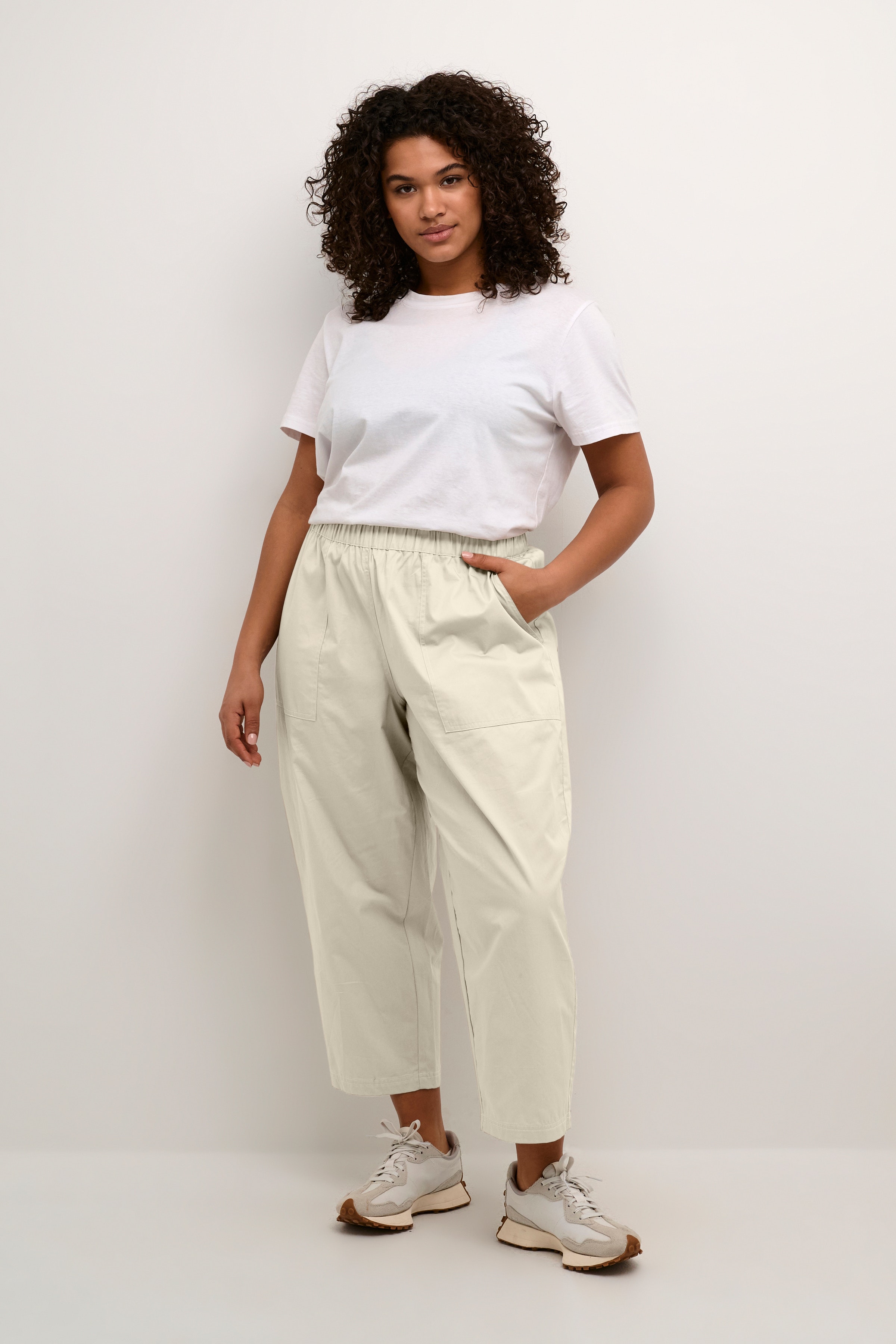 KCbarry Trousers LOOKBOOK FRONT 10582312-151305