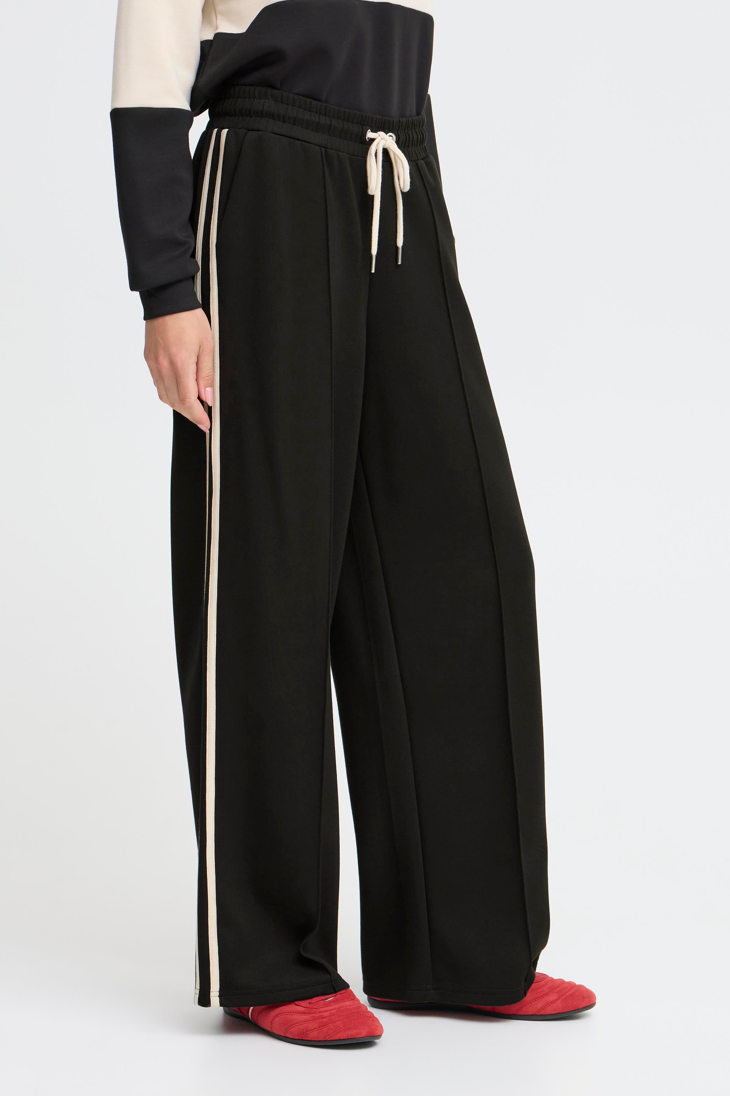 BYPUSTI Byxor LOOKBOOK FRONT 20818053-194008