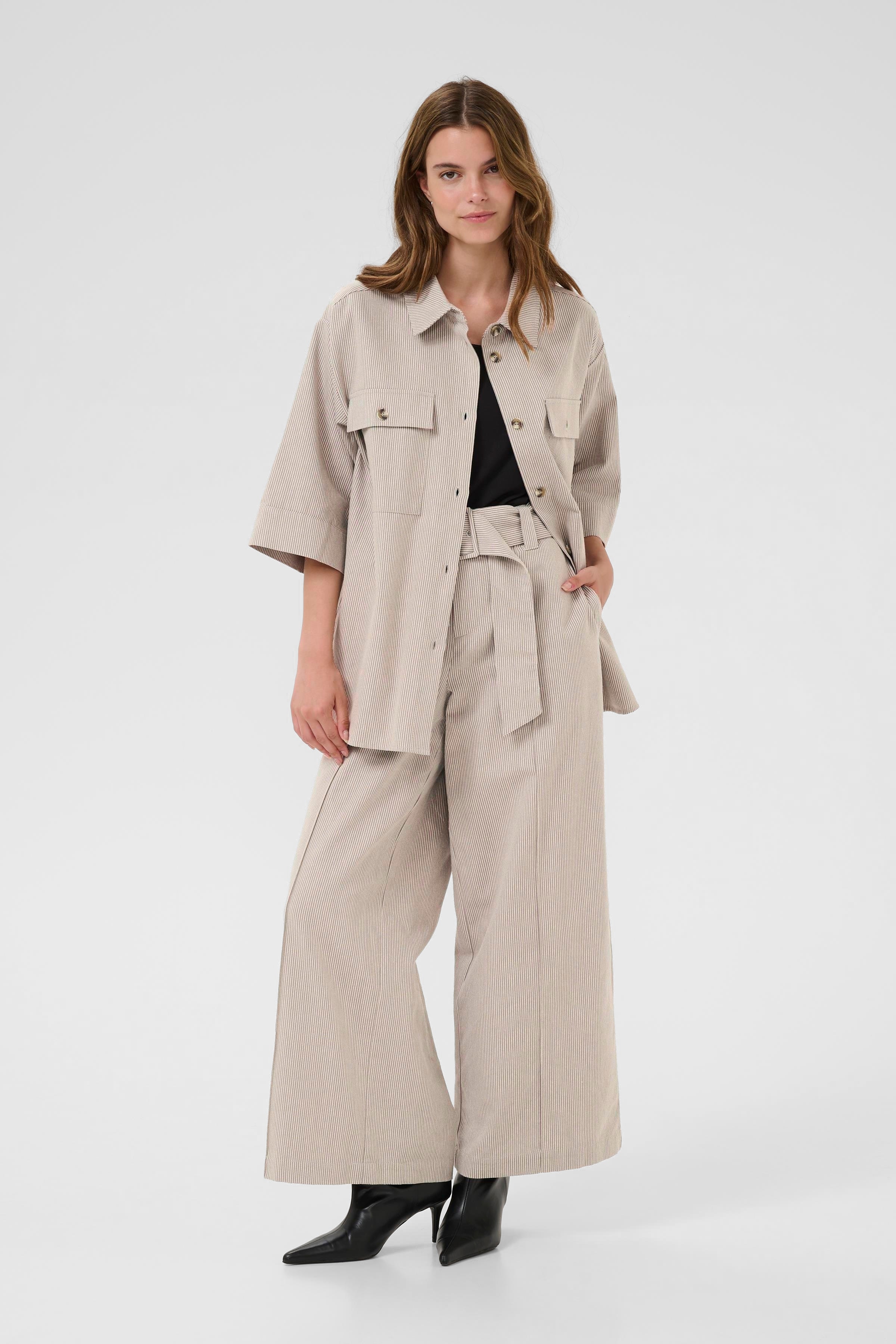 CUlenna Hose LOOKBOOK FRONT 50111824-108147