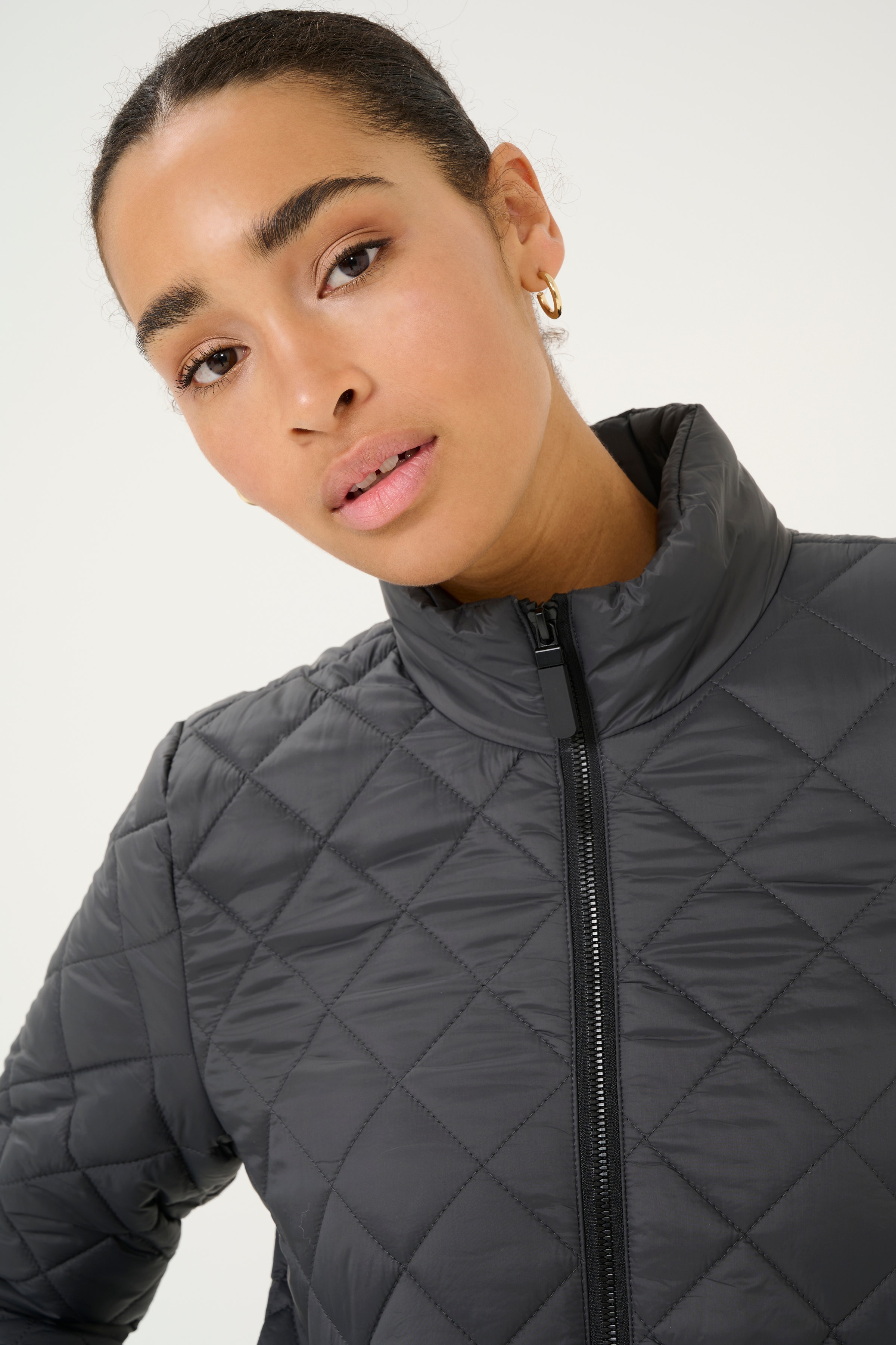 KAloreen Kåpe LOOKBOOK DETAIL 10509472-190205