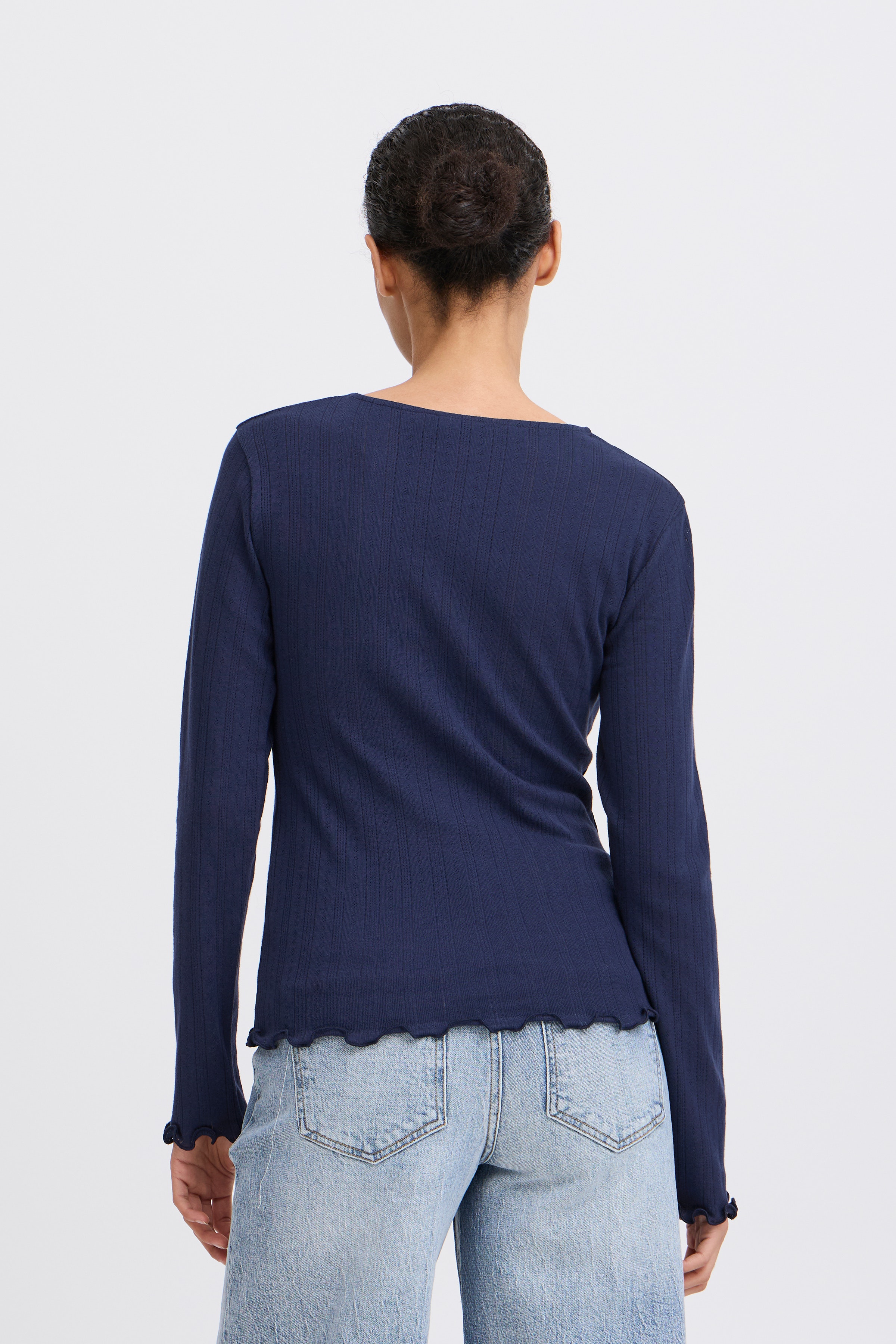 BYUNICA T-shirt LOOKBOOK BACK 20816898-193923