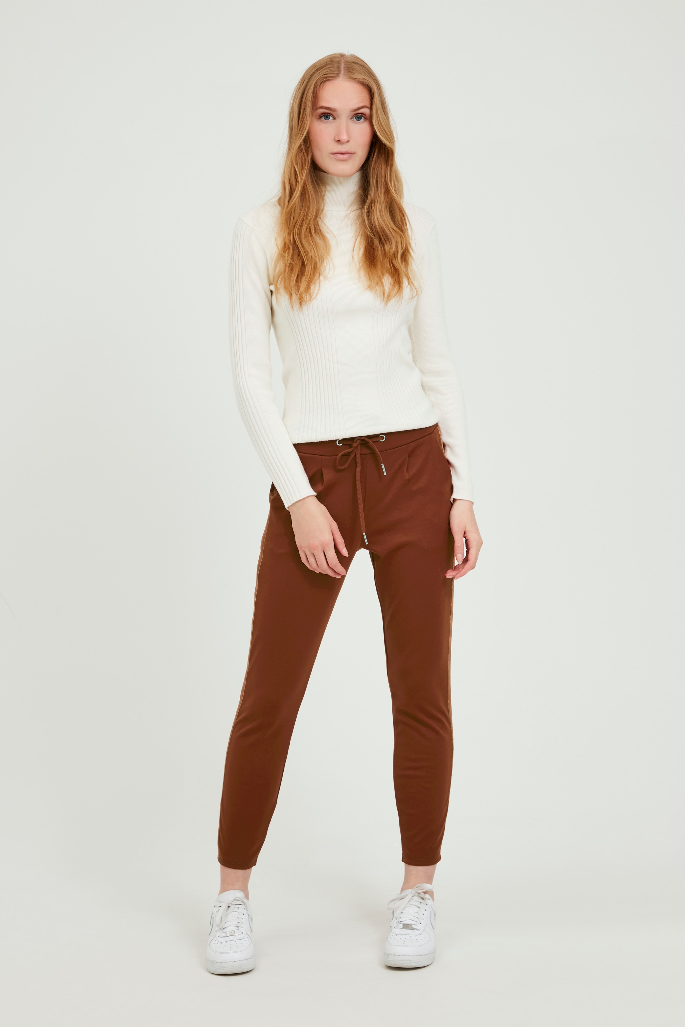 BYRIZETTA Trousers LOOKBOOK FRONT 20810246-181541