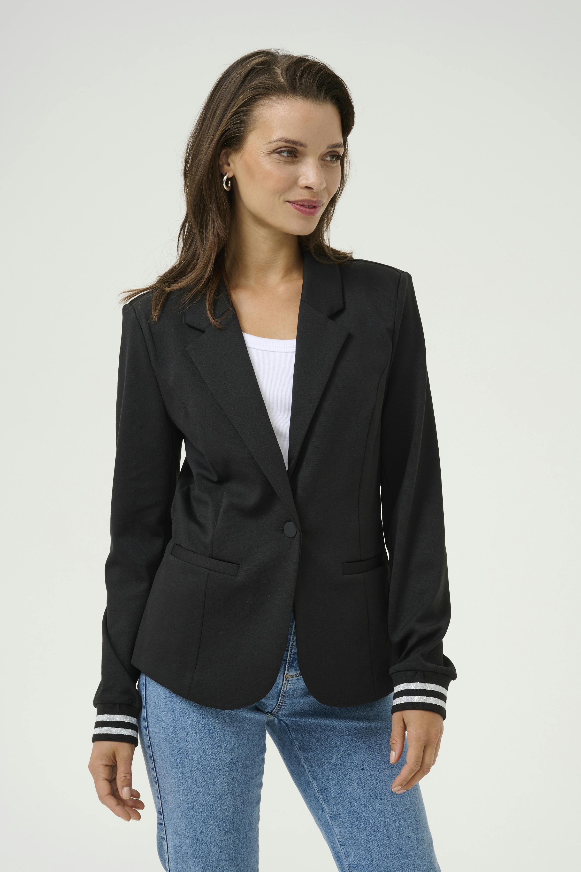 Kinnie Blazer LOOKBOOK FRONT 10550800-107467