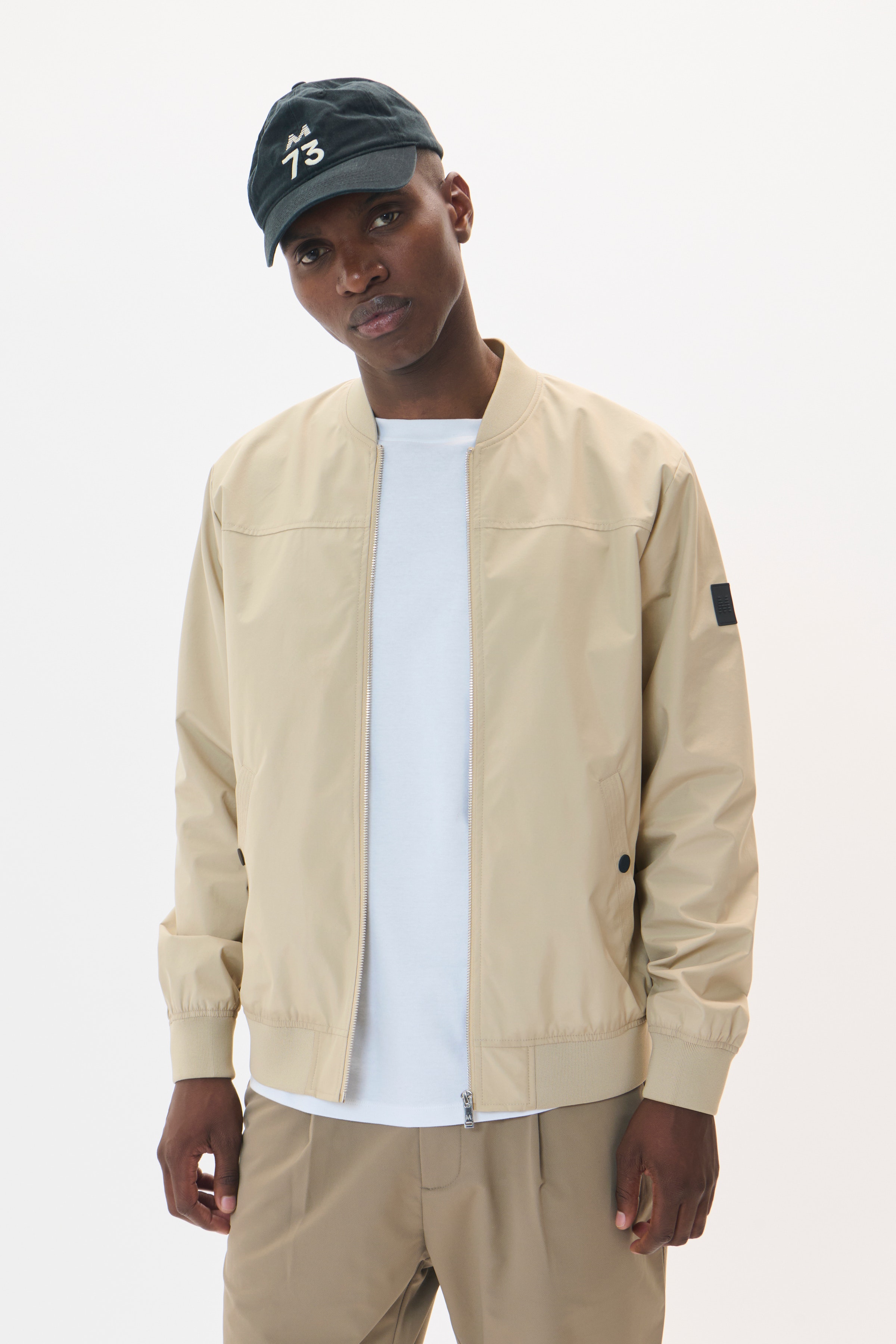 MAclay Bomber Jacket LOOKBOOK FRONT 30205869-161105