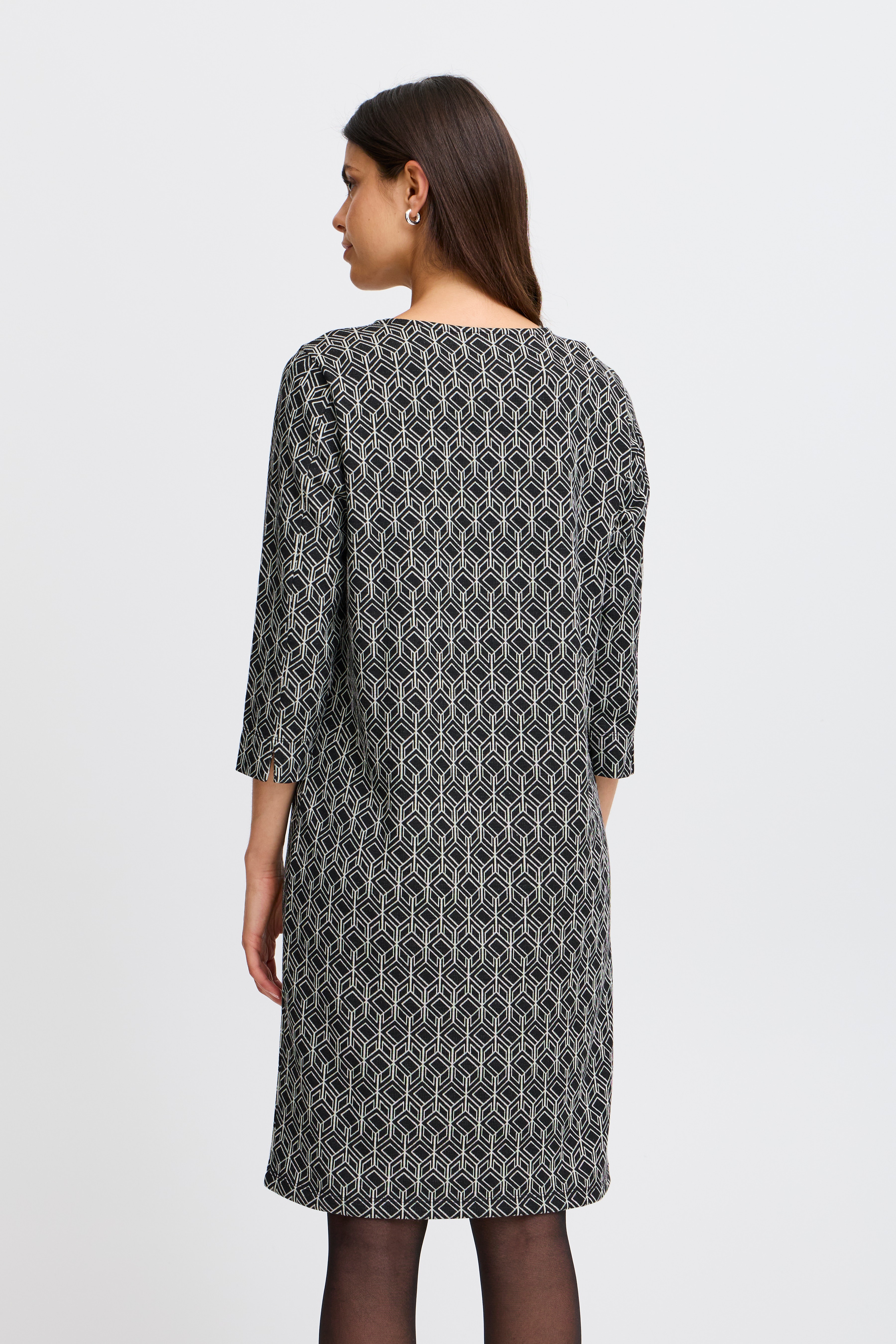 FXVARSE Kleid LOOKBOOK BACK 20616059-205114