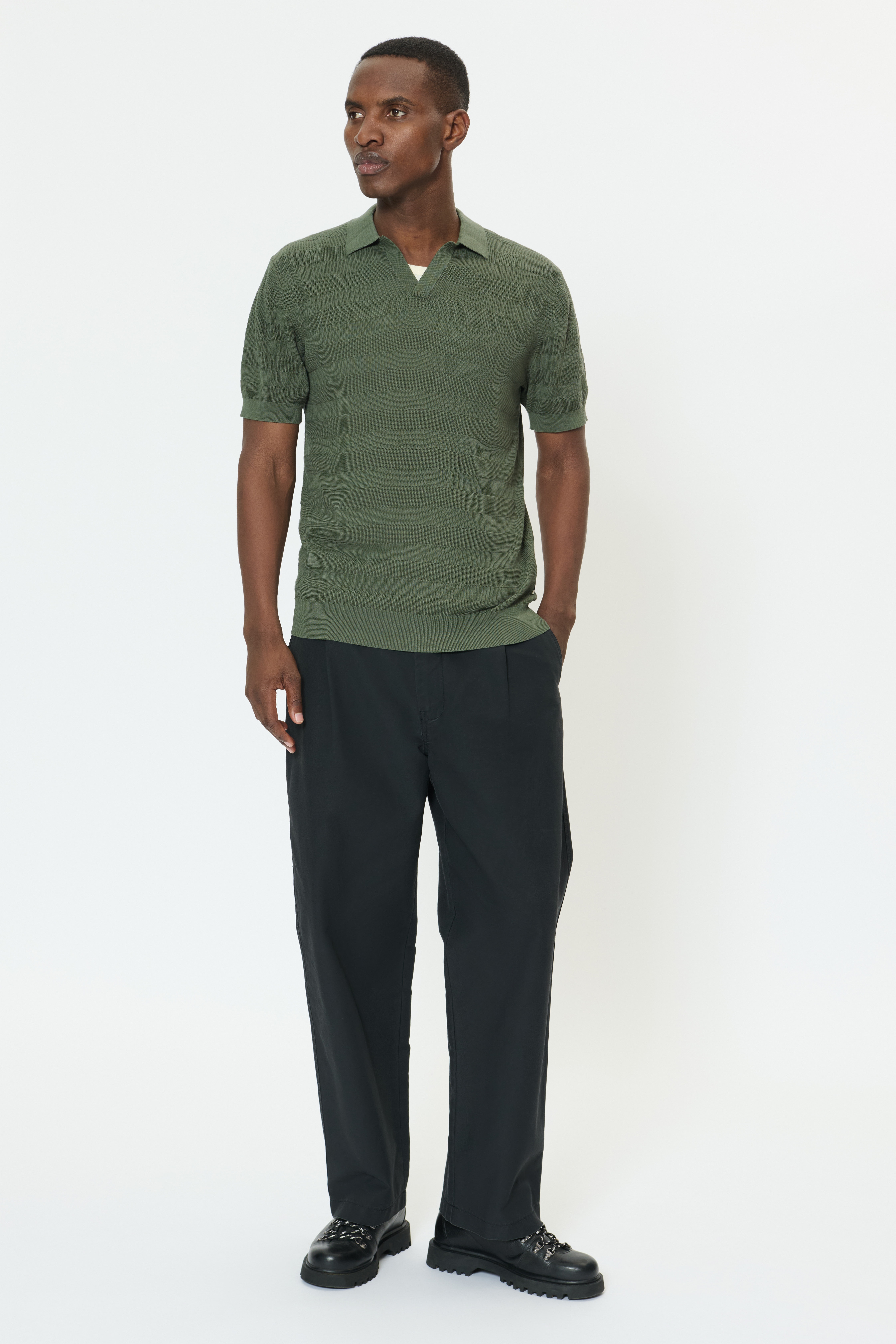 MApolo Heritage Pullover LOOKBOOK FRONT 30207800-190309