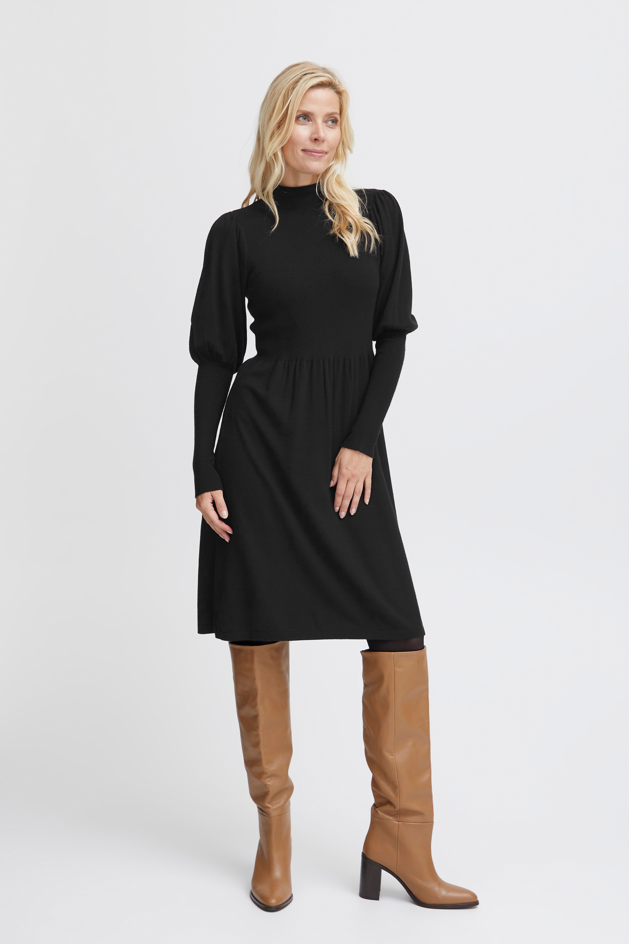 FRDEDINA Kjole LOOKBOOK FRONT 20610155-200113