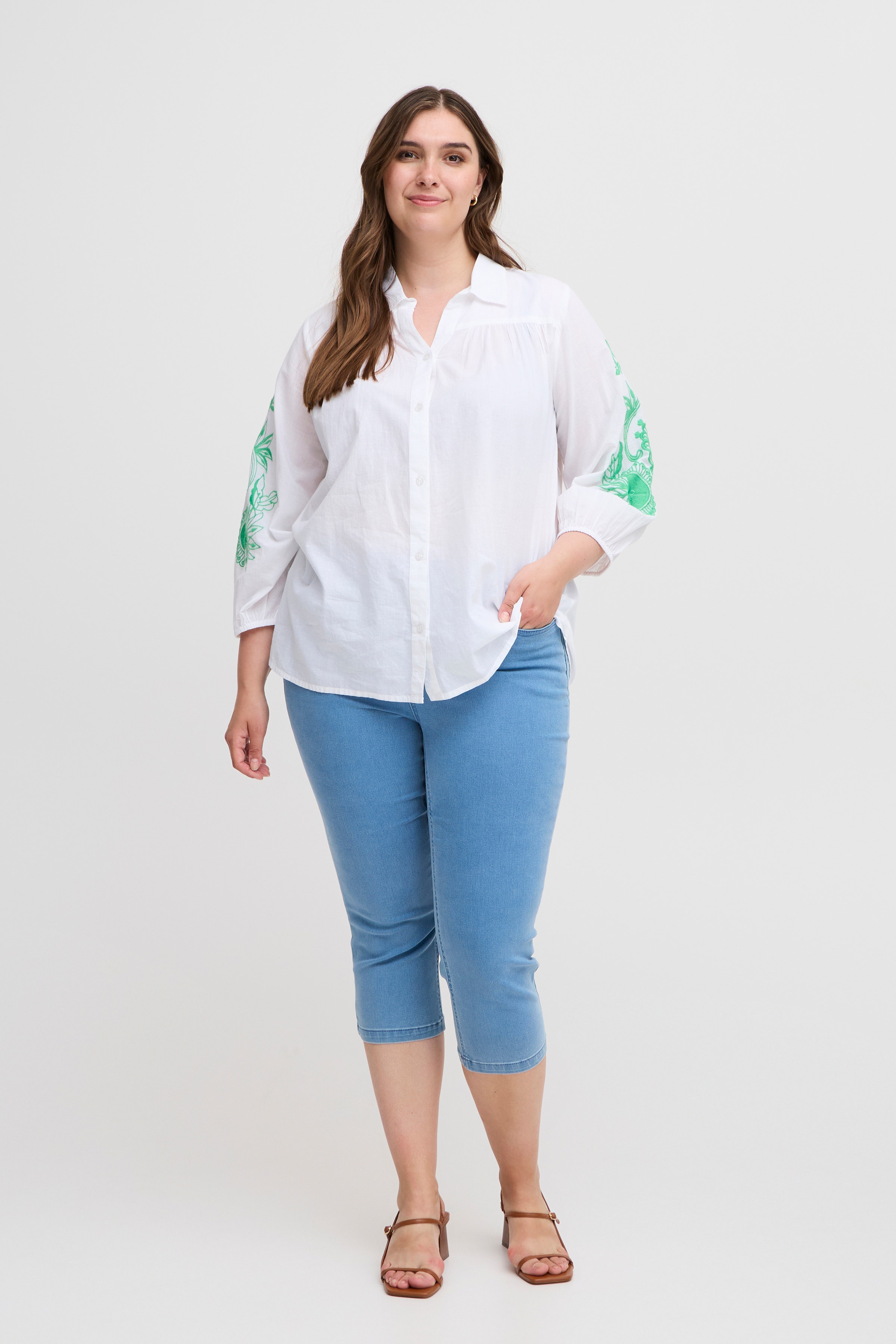 Short sleeved shirt LOOKBOOK FRONT 20614050-201237