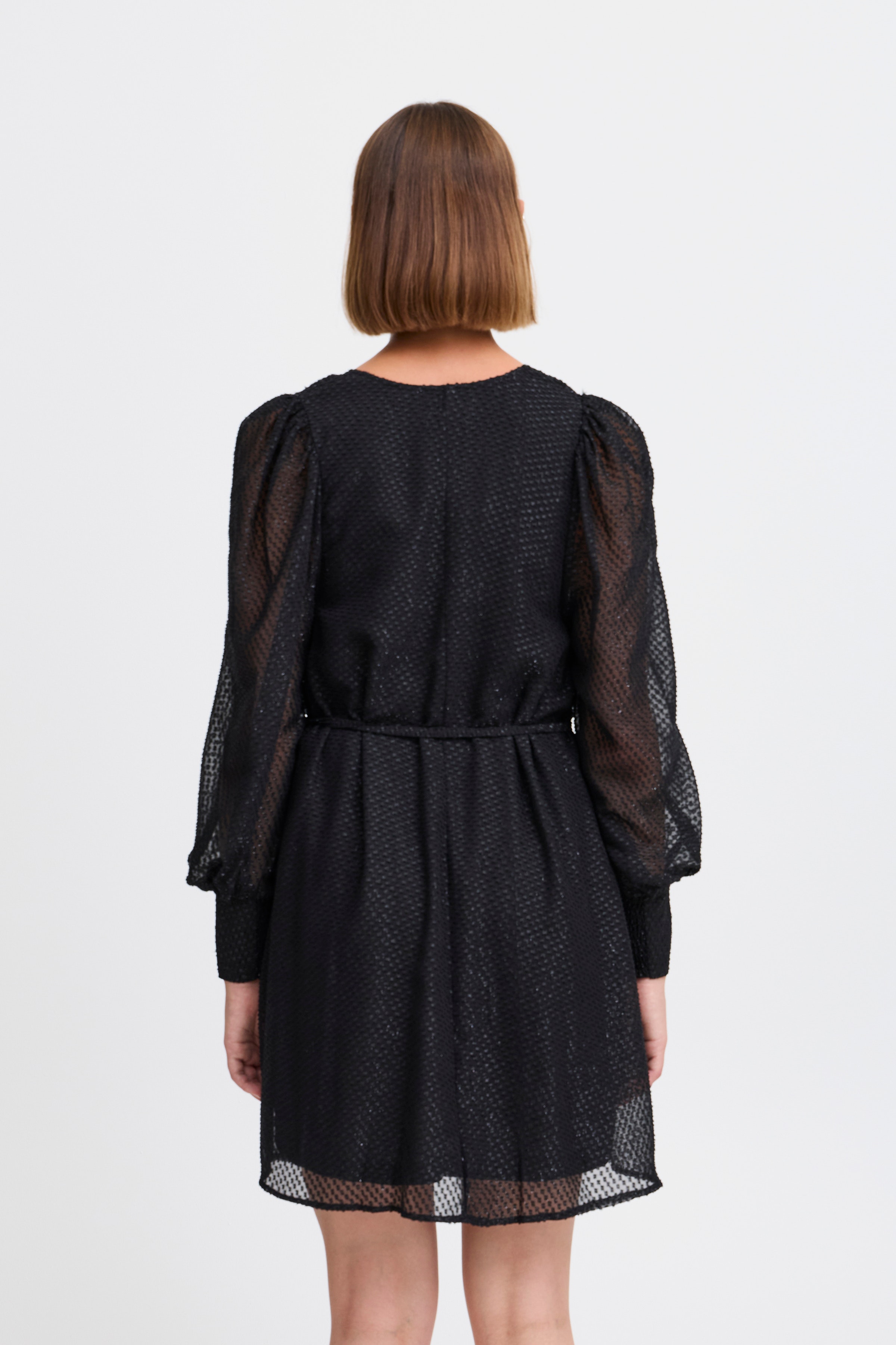 IHZANDRILLE Kjole LOOKBOOK BACK 20122195-194008