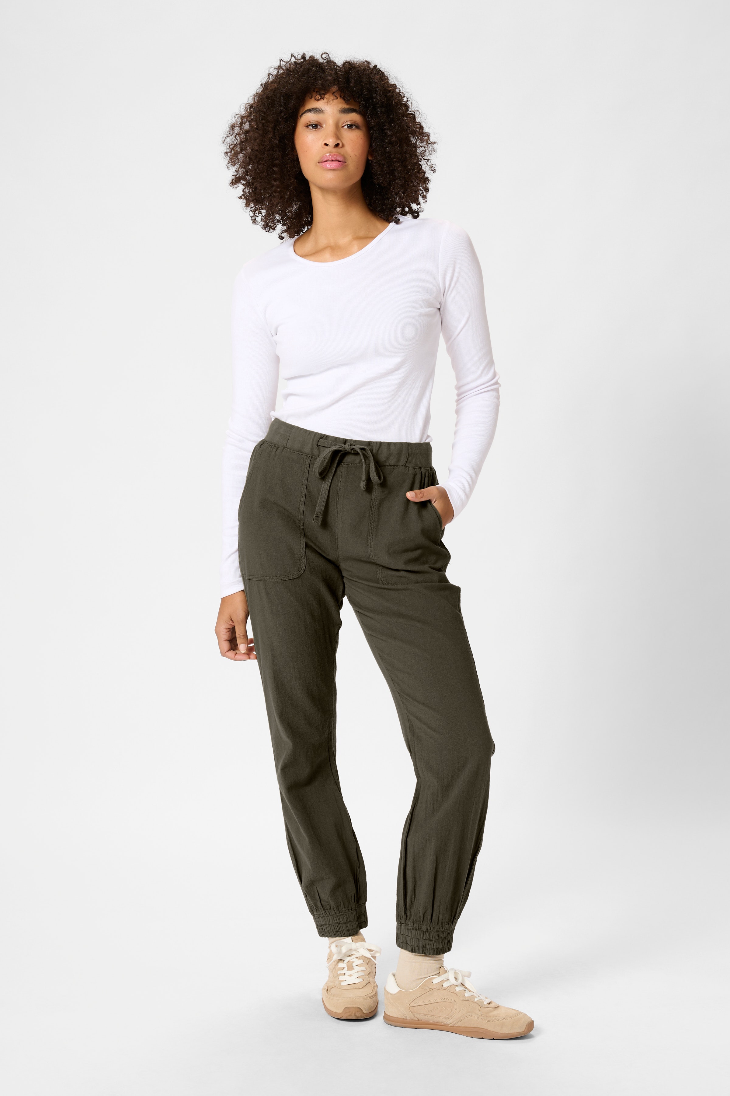 KAnaya Bukser LOOKBOOK FRONT 10505397-190511