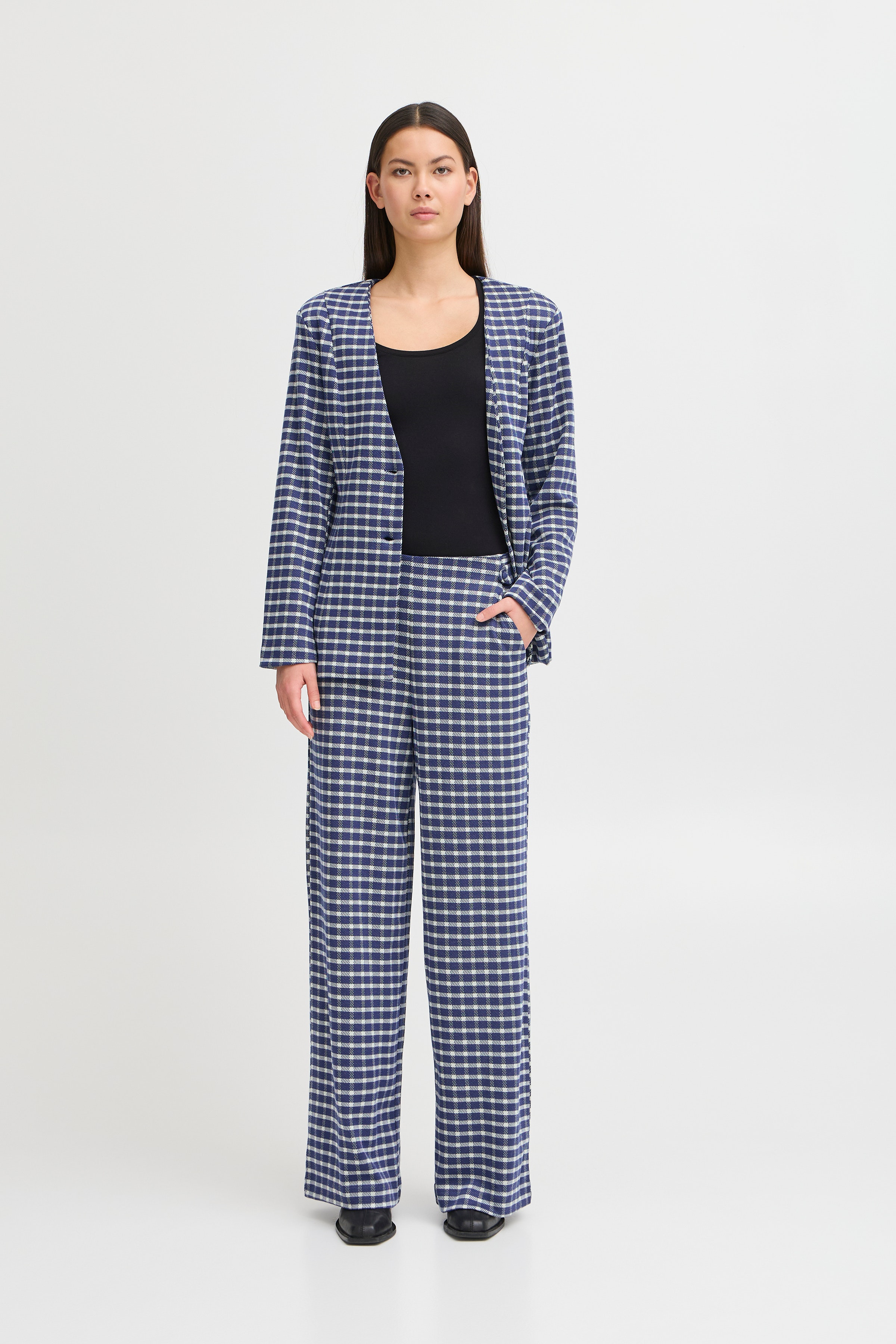 IHKATE CHECLÉ Pants Casual LOOKBOOK FRONT 20122527-204151