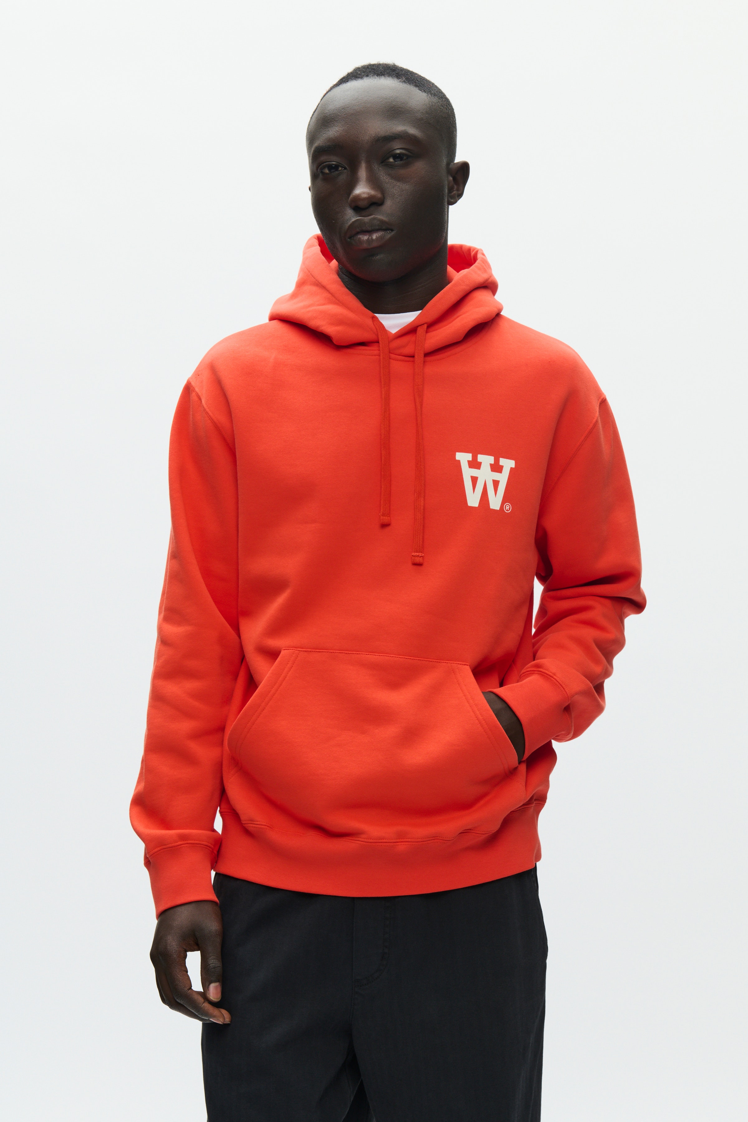 WWCass Hoodie LOOKBOOK FRONT 30252007-181564