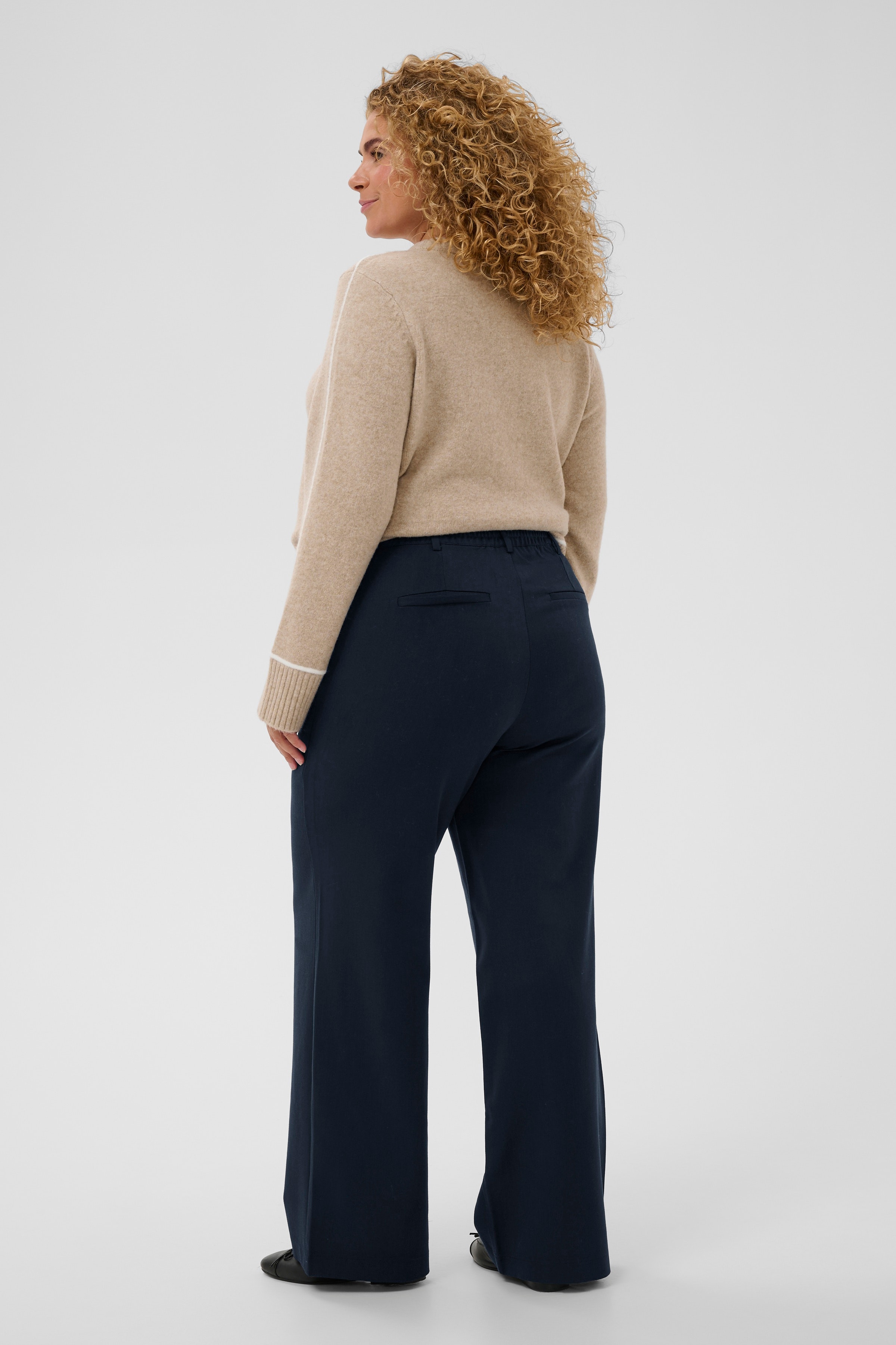 KChalley Trousers LOOKBOOK BACK 10583936-194020