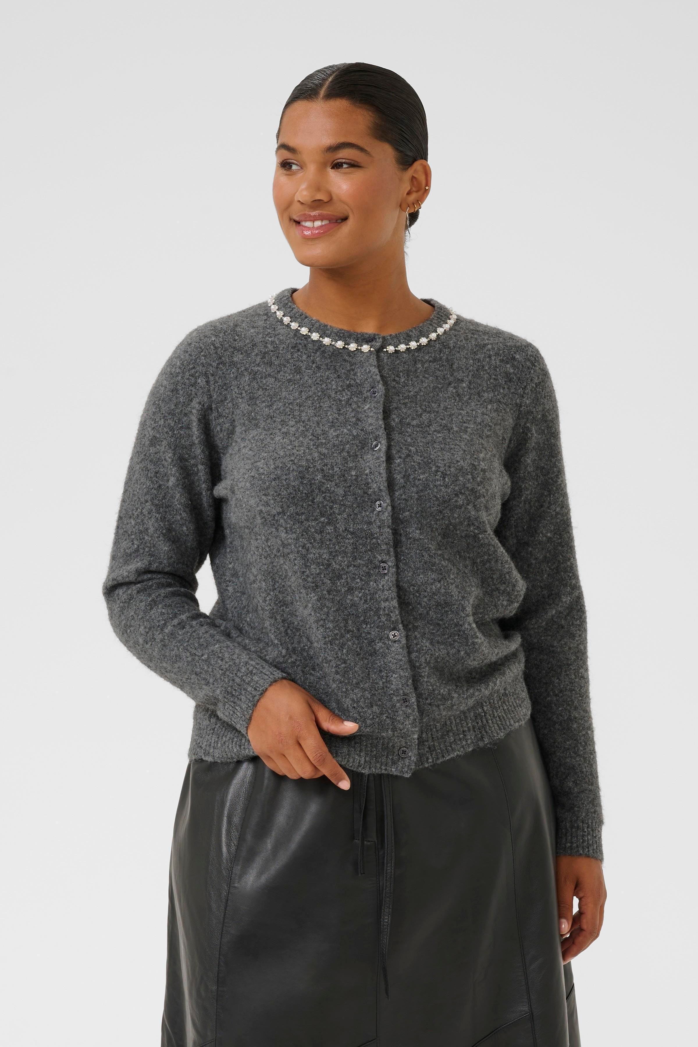 KCroxia Cardigan LOOKBOOK FRONT 10583643-100123