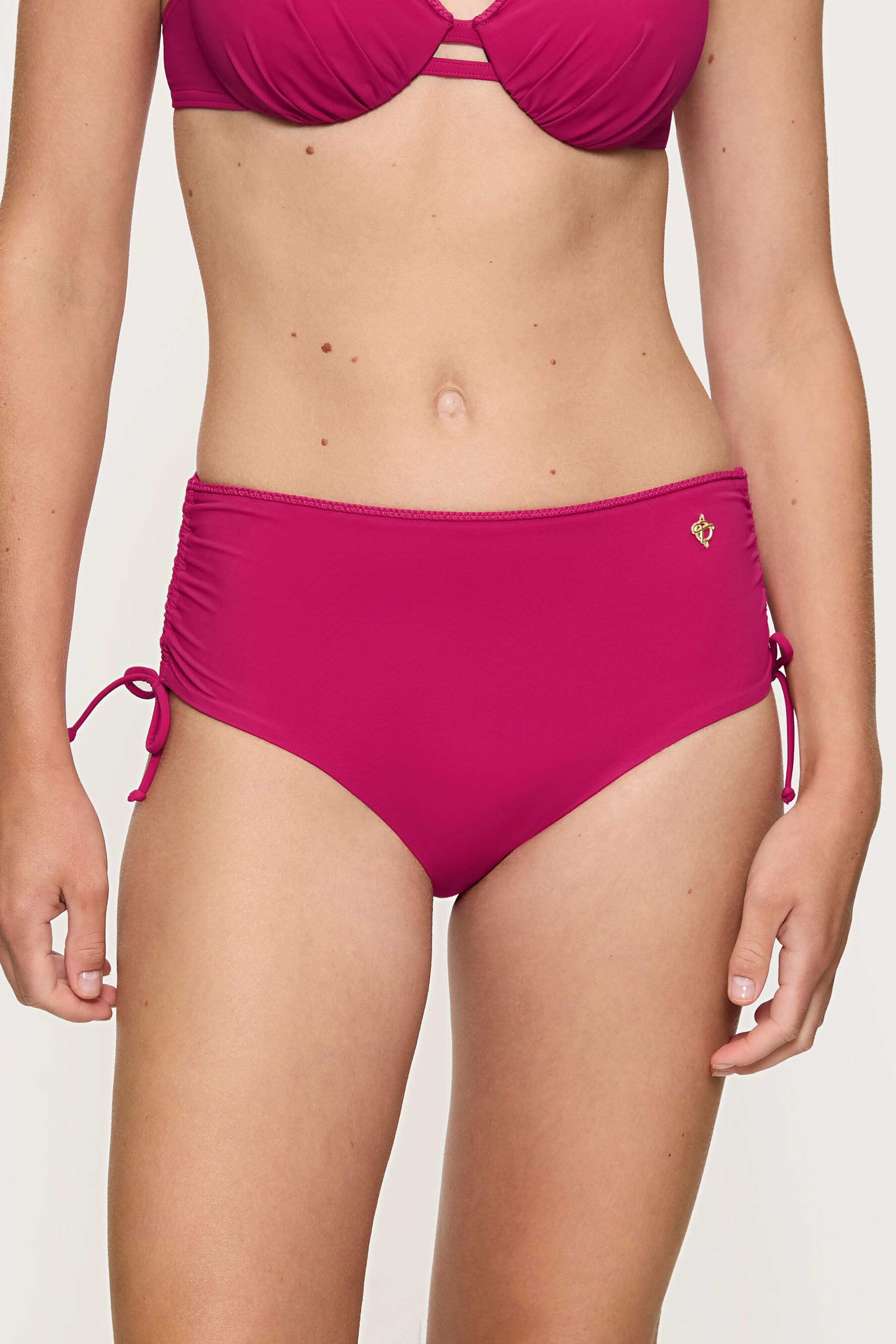 SummerTwist Bikini-trosor LOOKBOOK FRONT 40500296-T00NW