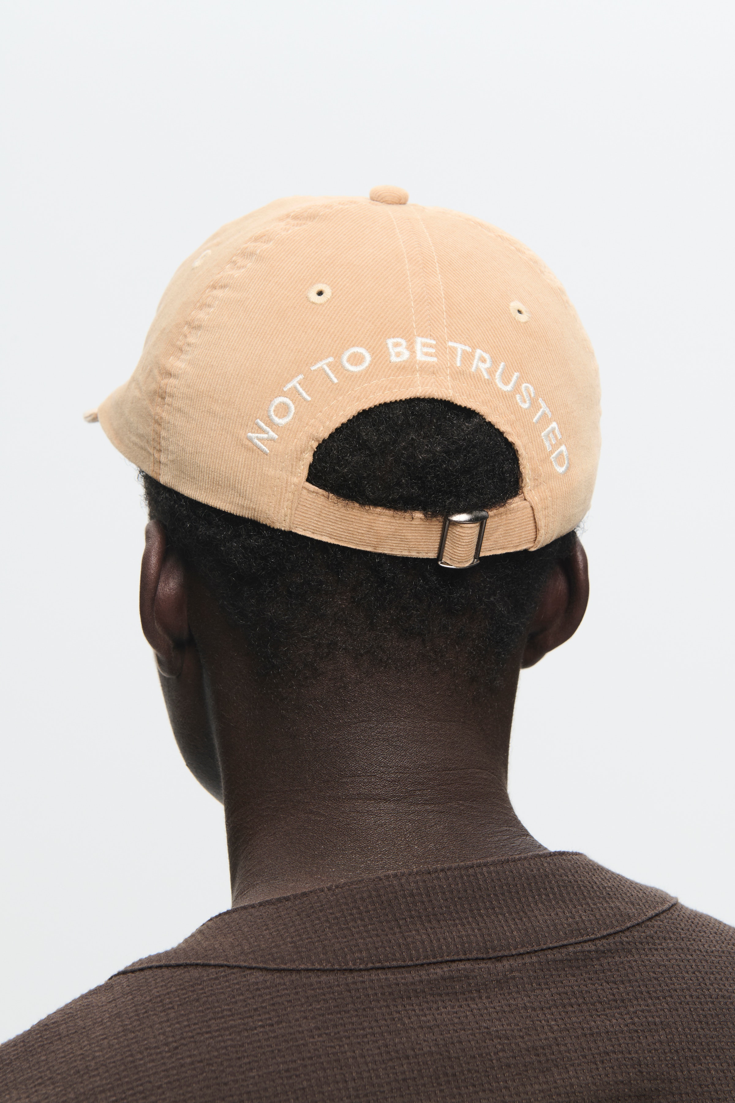 WWBob Cordoroy Cap LOOKBOOK DETAIL 30250083-160920