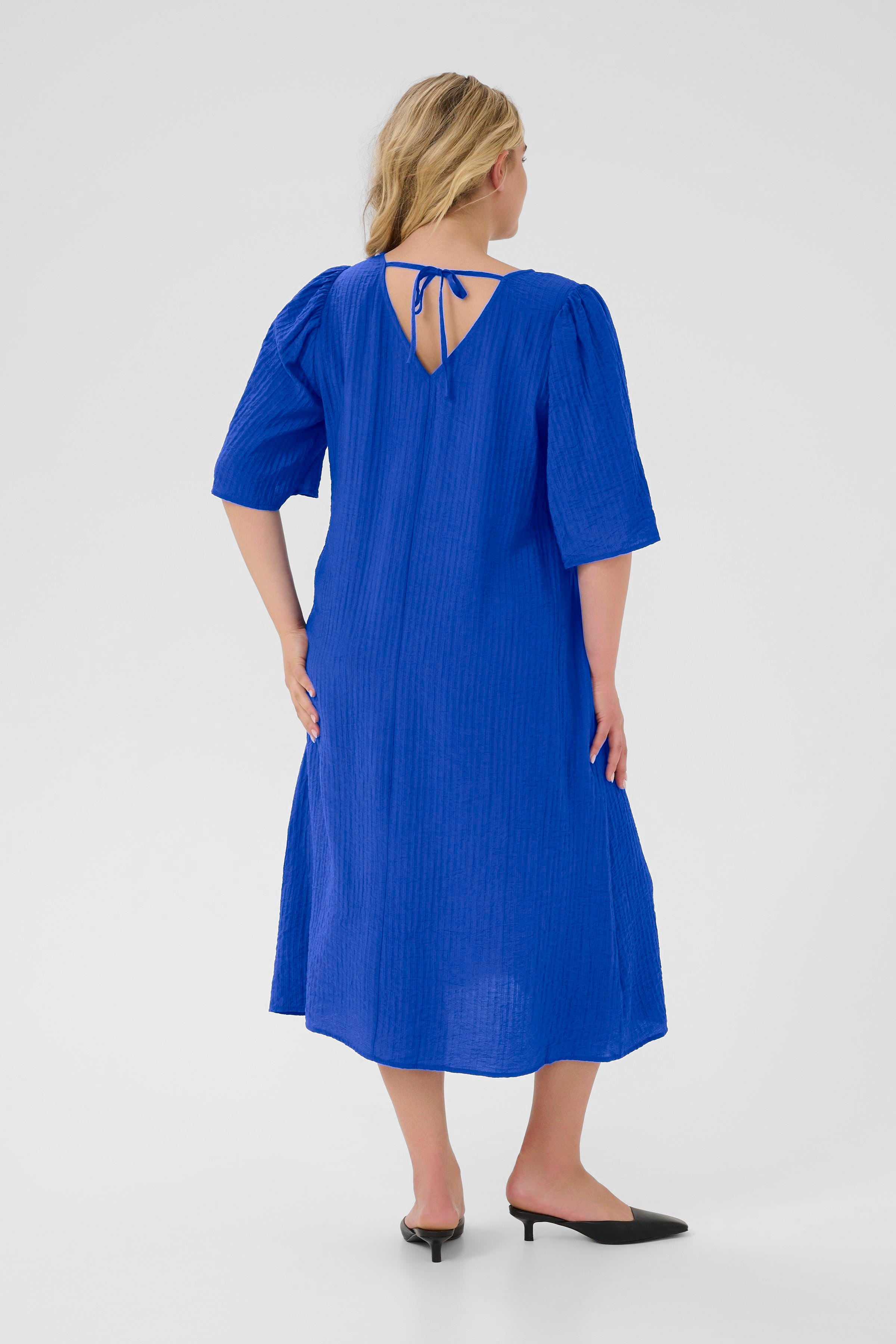 KClisana Kleid LOOKBOOK BACK 10583421-193952