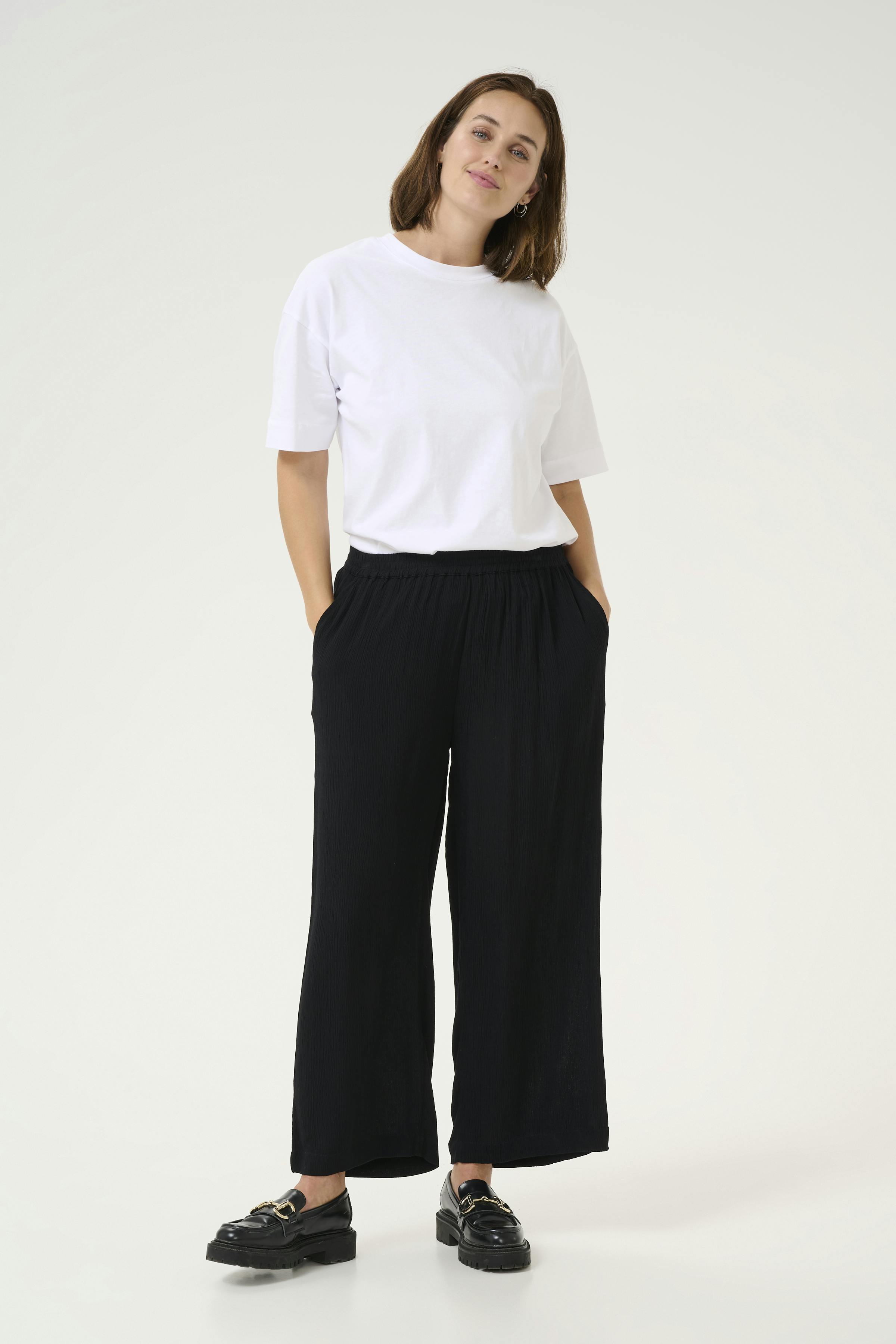 KAdacia Hose LOOKBOOK FRONT 10506454-100121