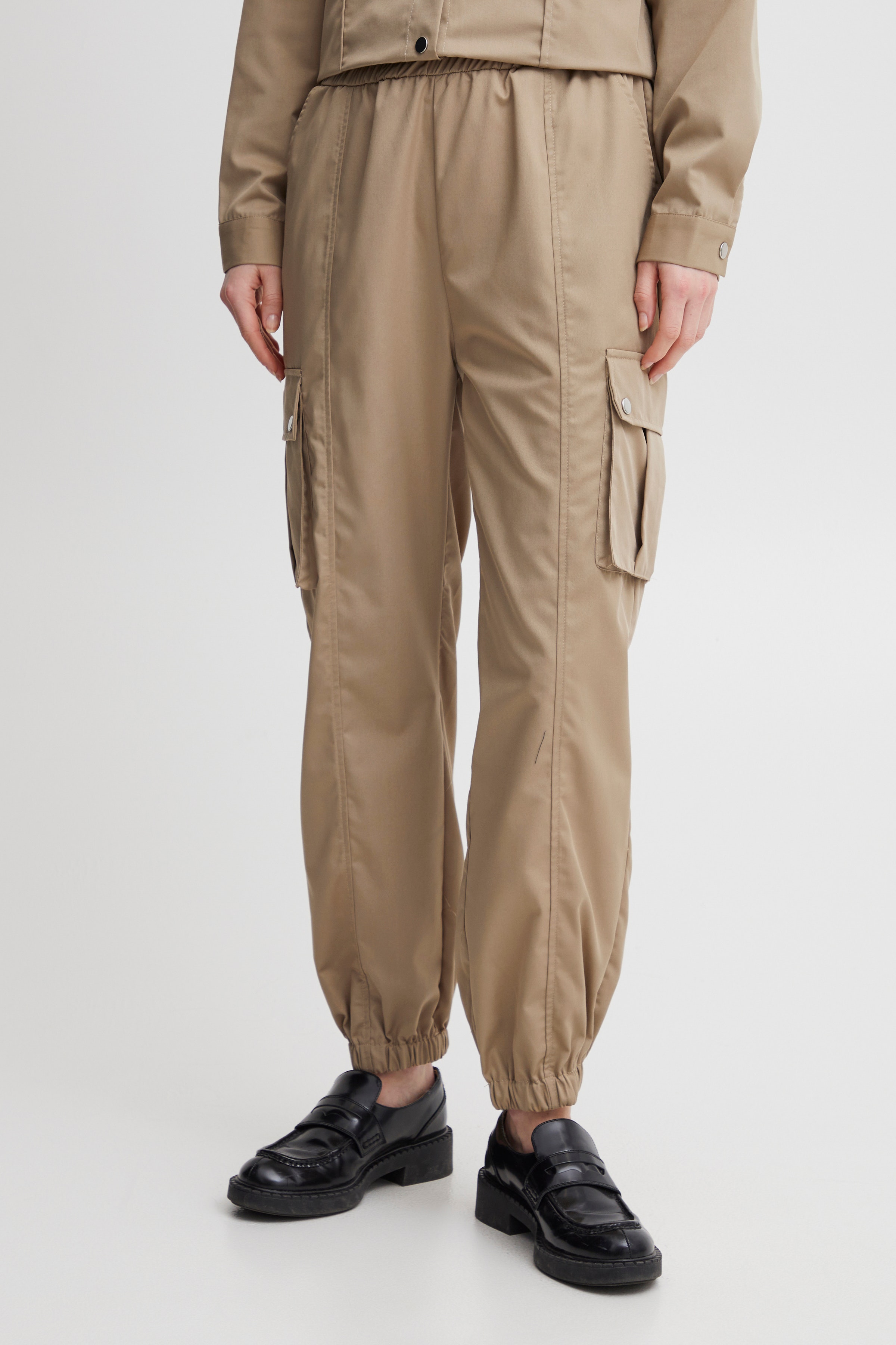 FXCOVINA Trousers LOOKBOOK FRONT 20613131-171320