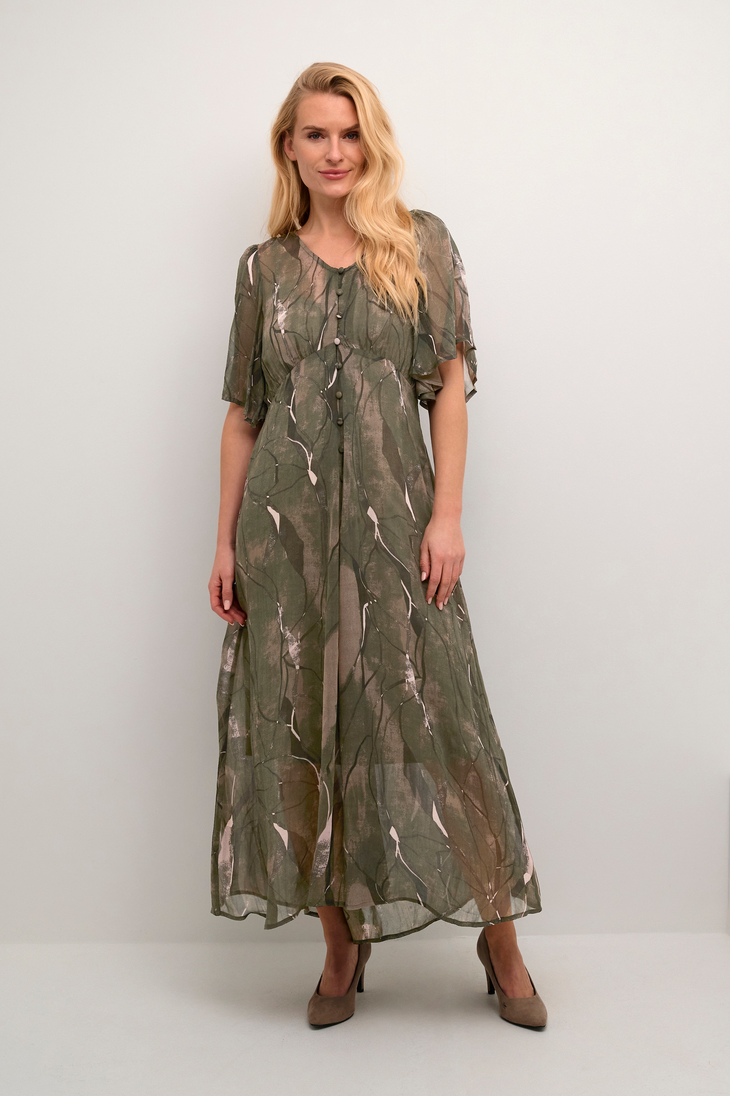 CRChery Klänning LOOKBOOK FRONT 10611486-106171