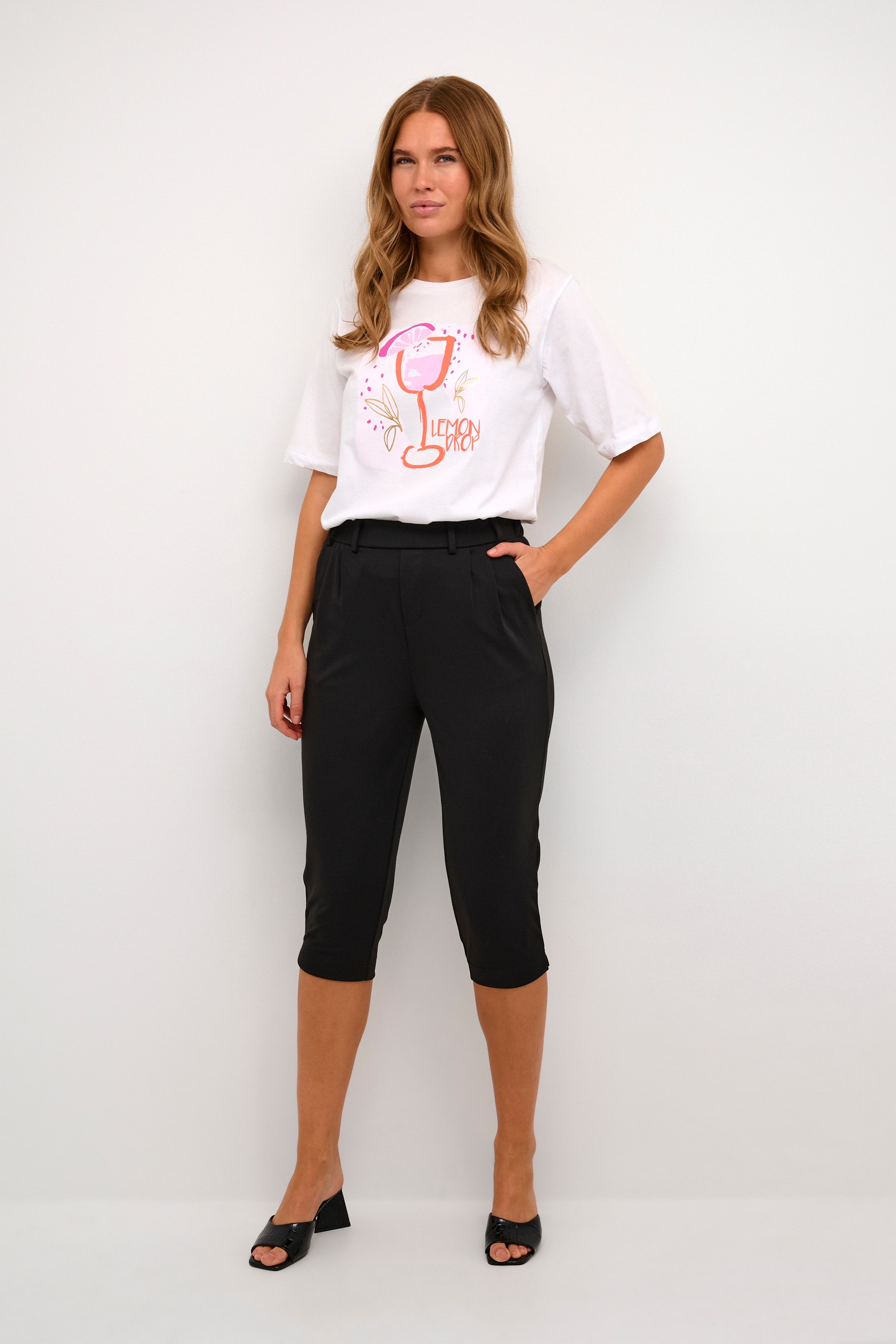 KAjenny Hose LOOKBOOK FRONT 10508872-100121