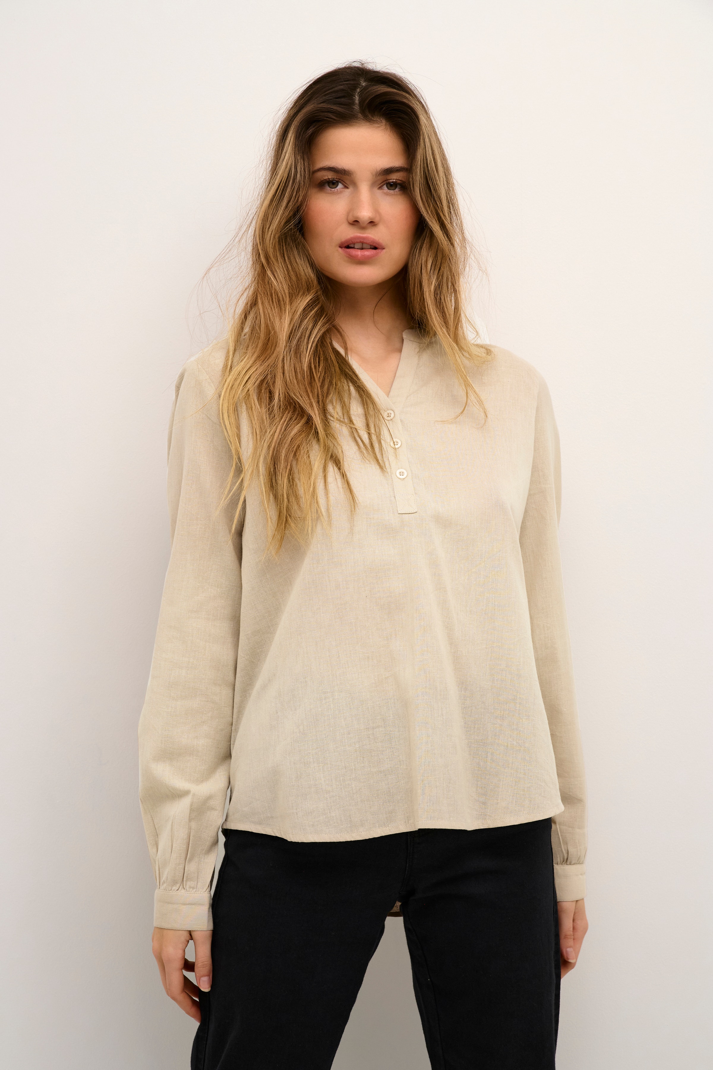 KAmajse Linbluse LOOKBOOK FRONT 10507392-151305