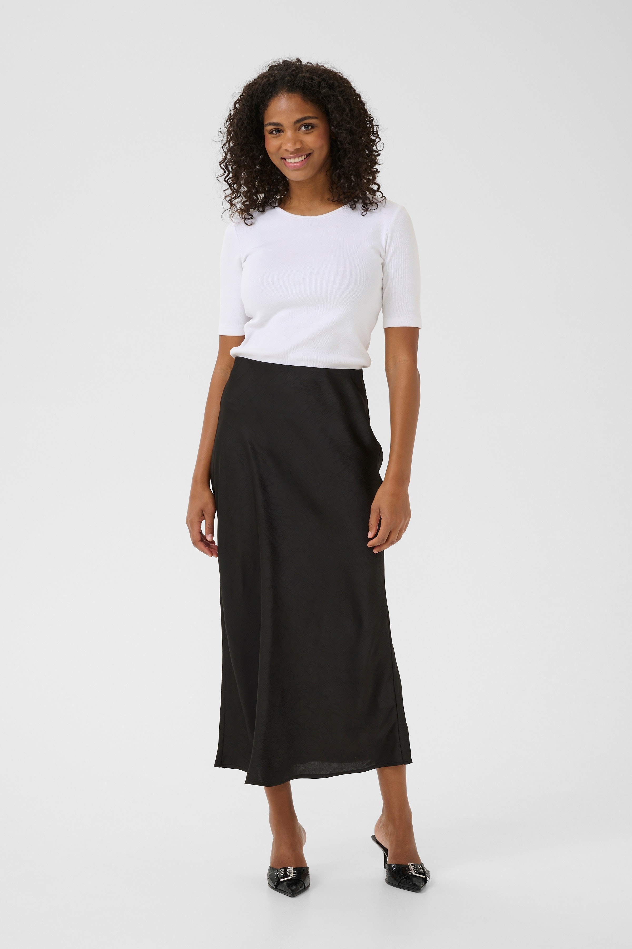 KAmolly Skjørt LOOKBOOK FRONT 10552422-106480
