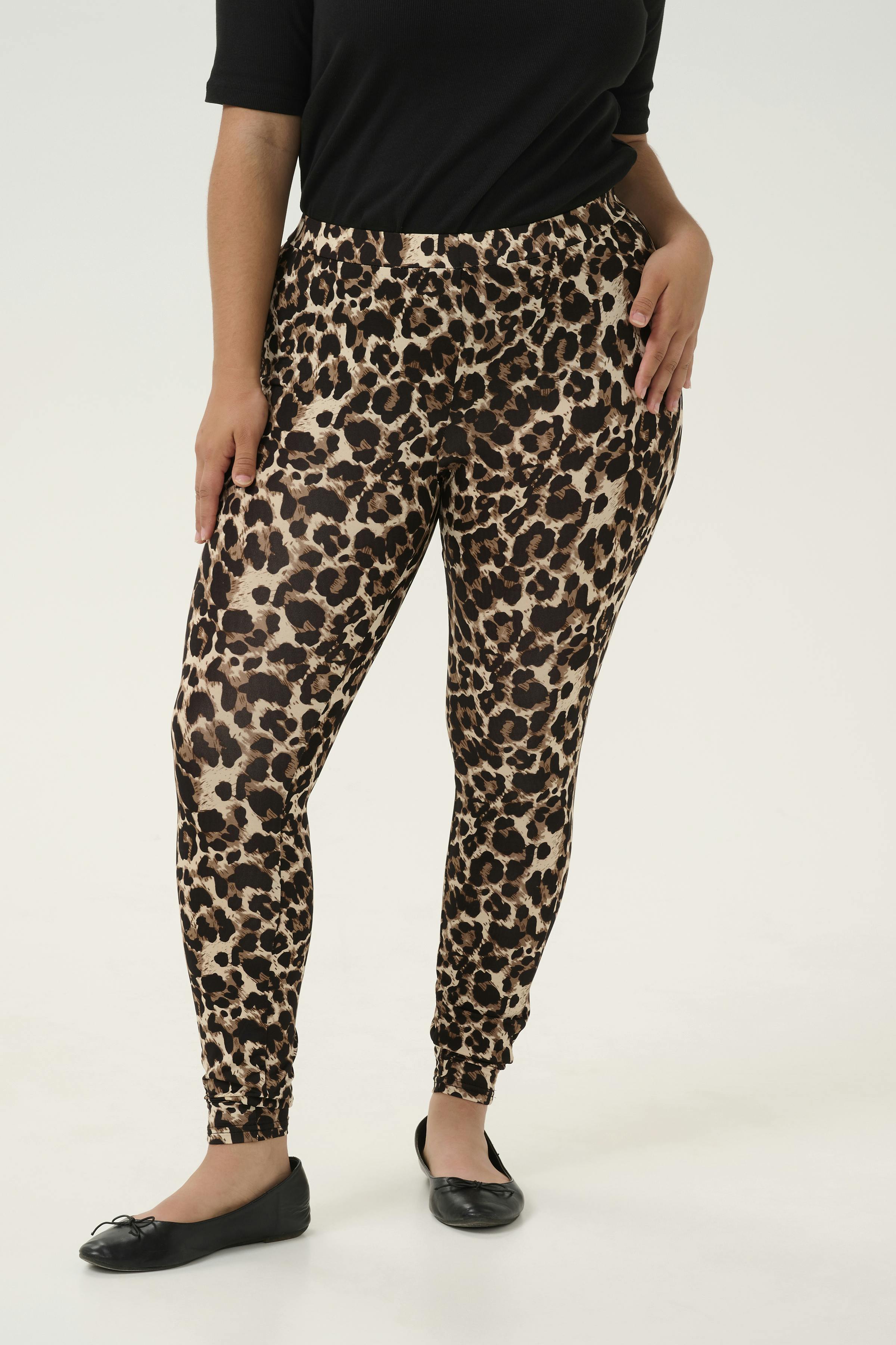 KCpeppi Leopard Leggings LOOKBOOK FRONT 10583148-101623