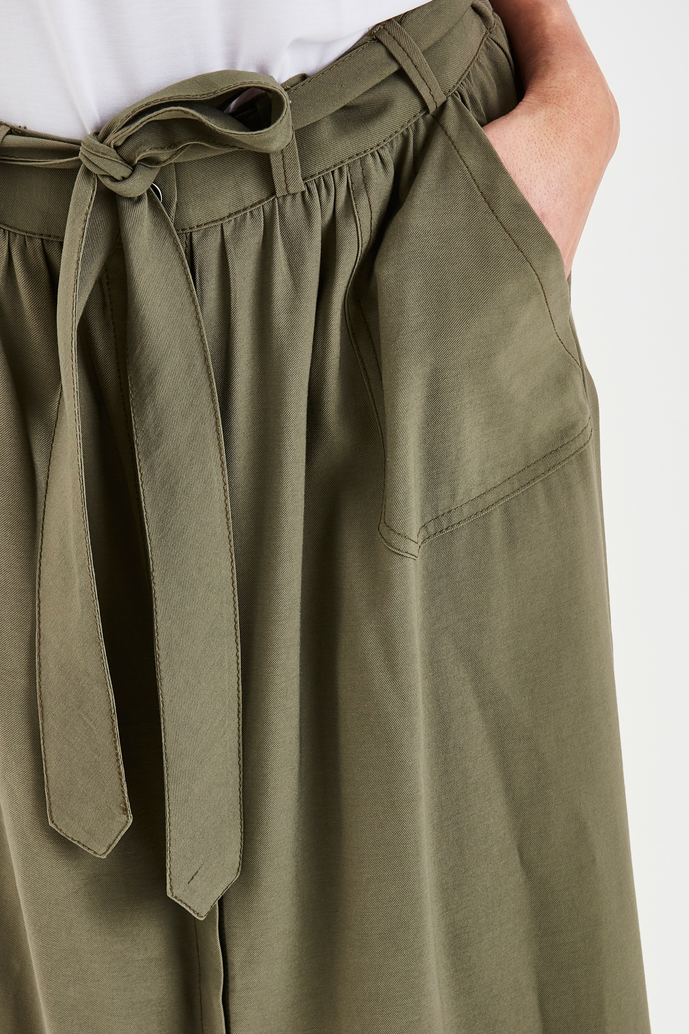 Kjol LOOKBOOK DETAIL 20607269-60610