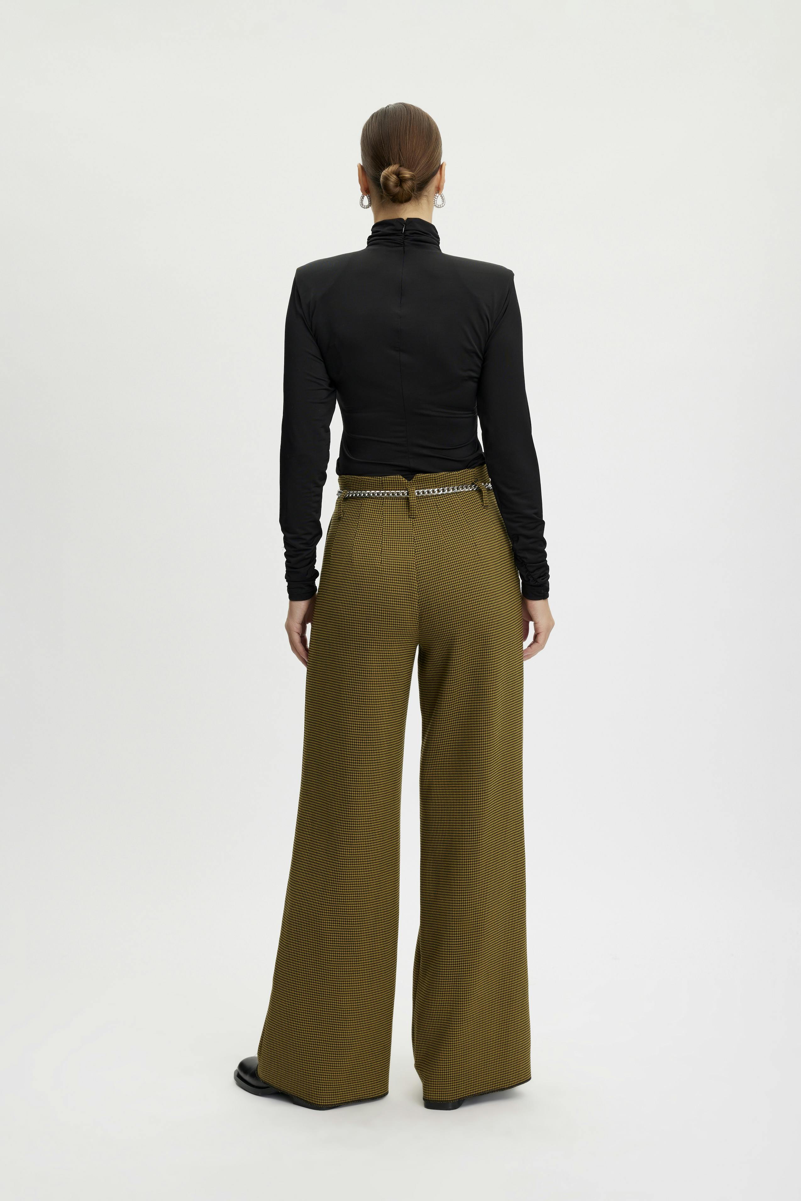 FrayaGZ Trousers LOOKBOOK BACK 10908268-104829