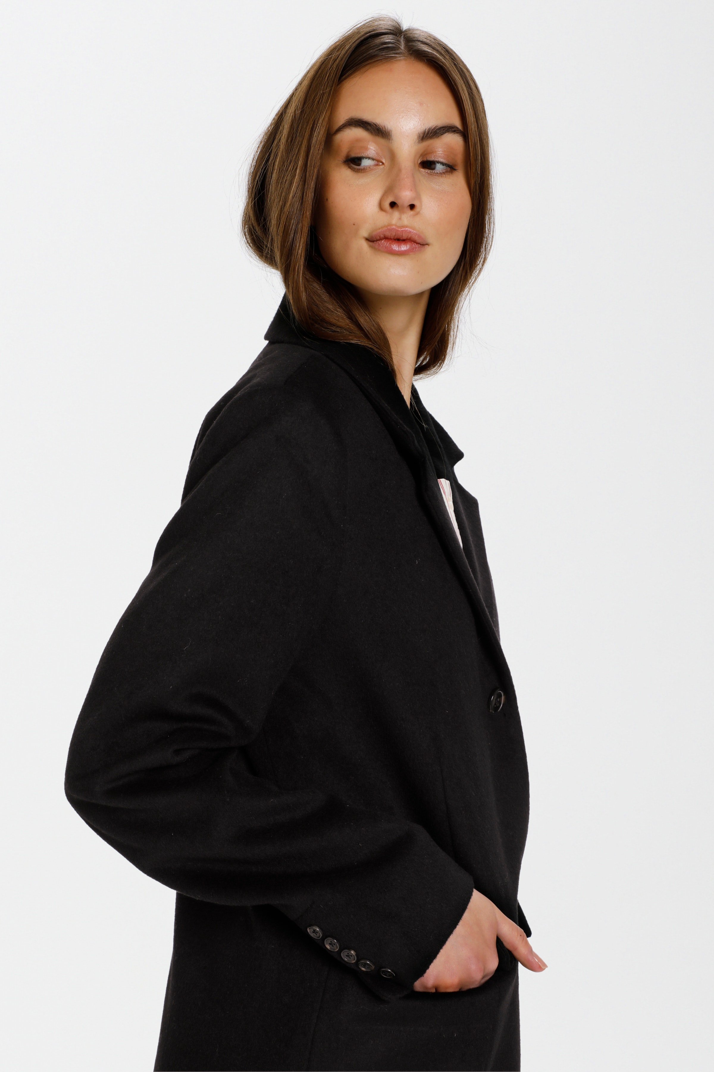 Mantel LOOKBOOK DETAIL 30405551-194008