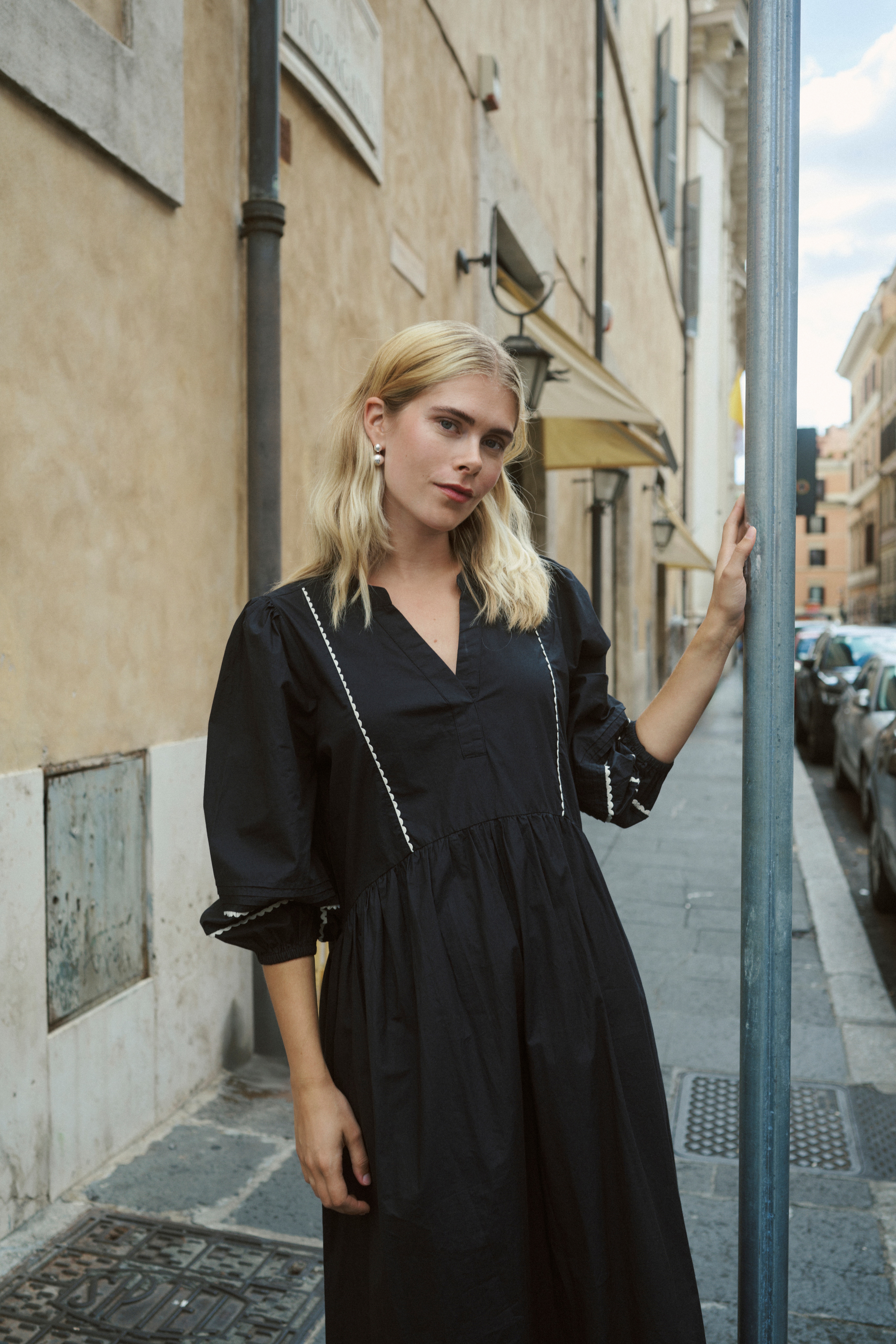 CUmaldi Kjole LOCATION NONE 50111682-500012