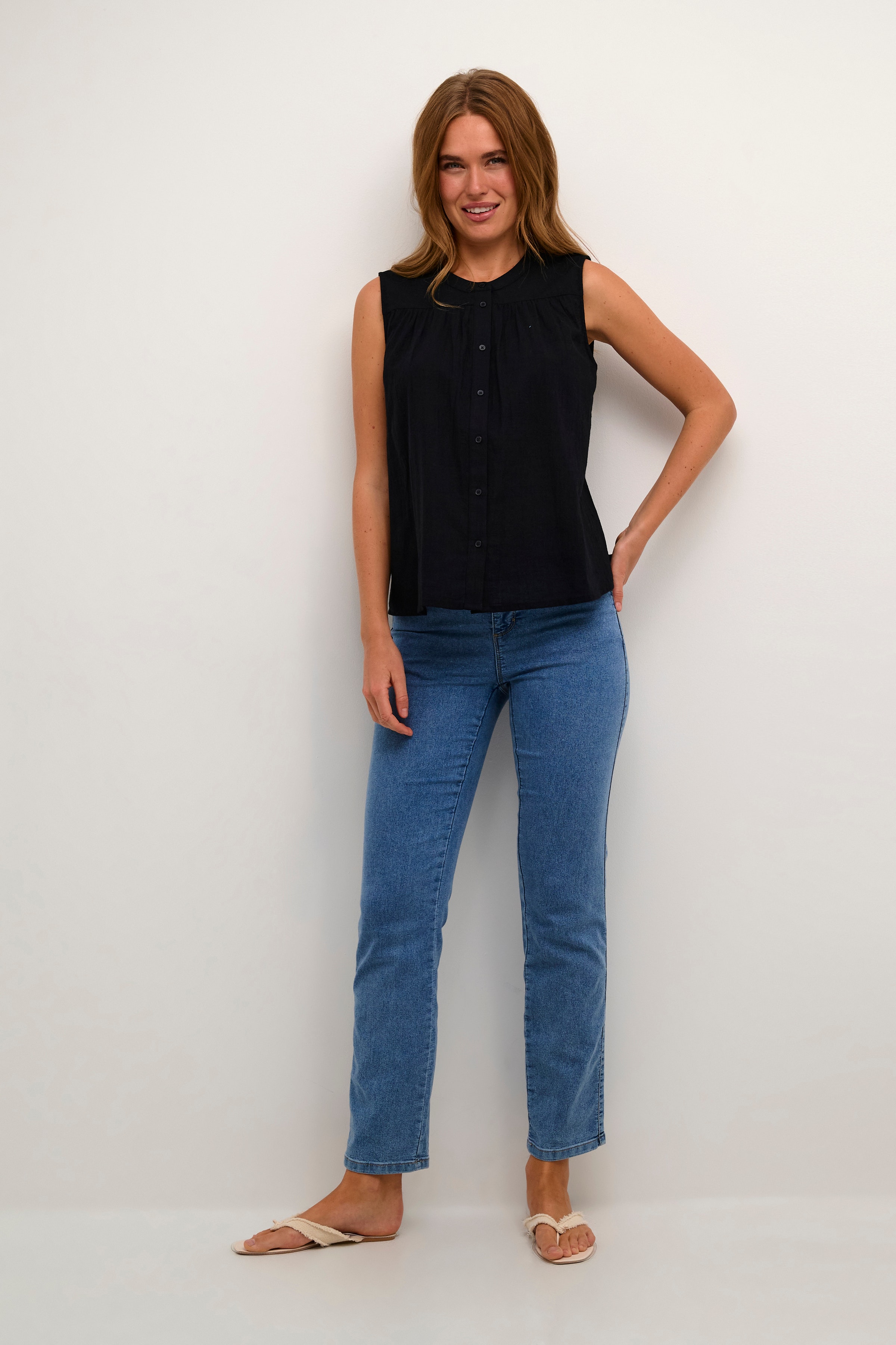 KApauline Blouse LOOKBOOK FRONT 10508530-100121