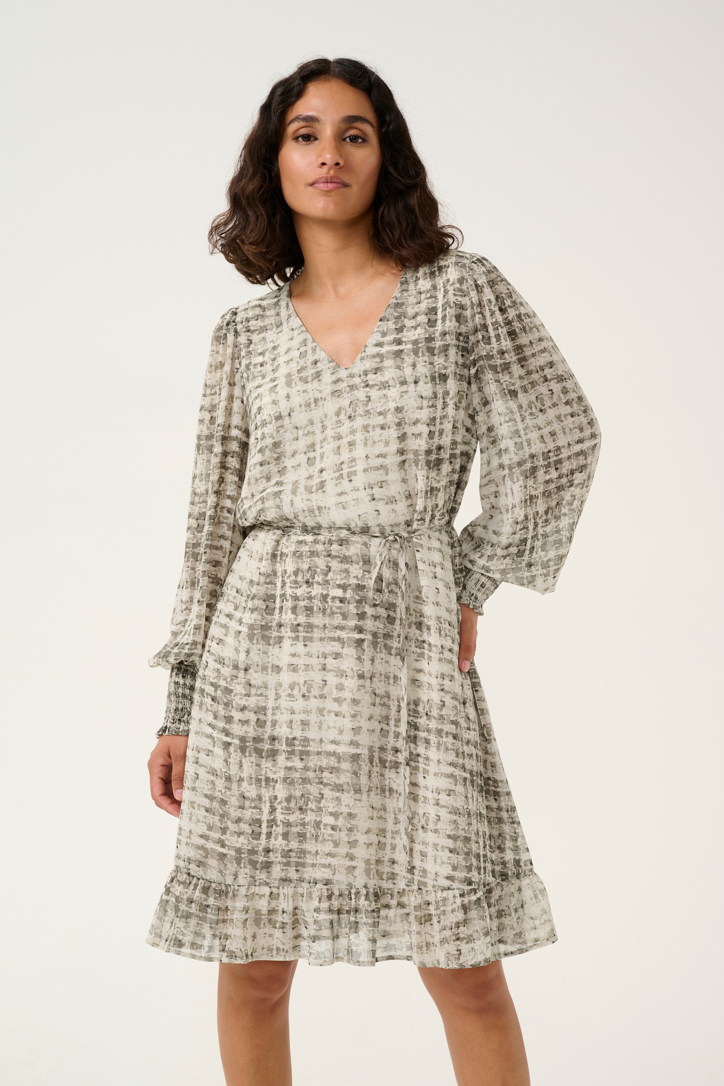 KAtrinike Kjole LOOKBOOK FRONT 10509409-106805