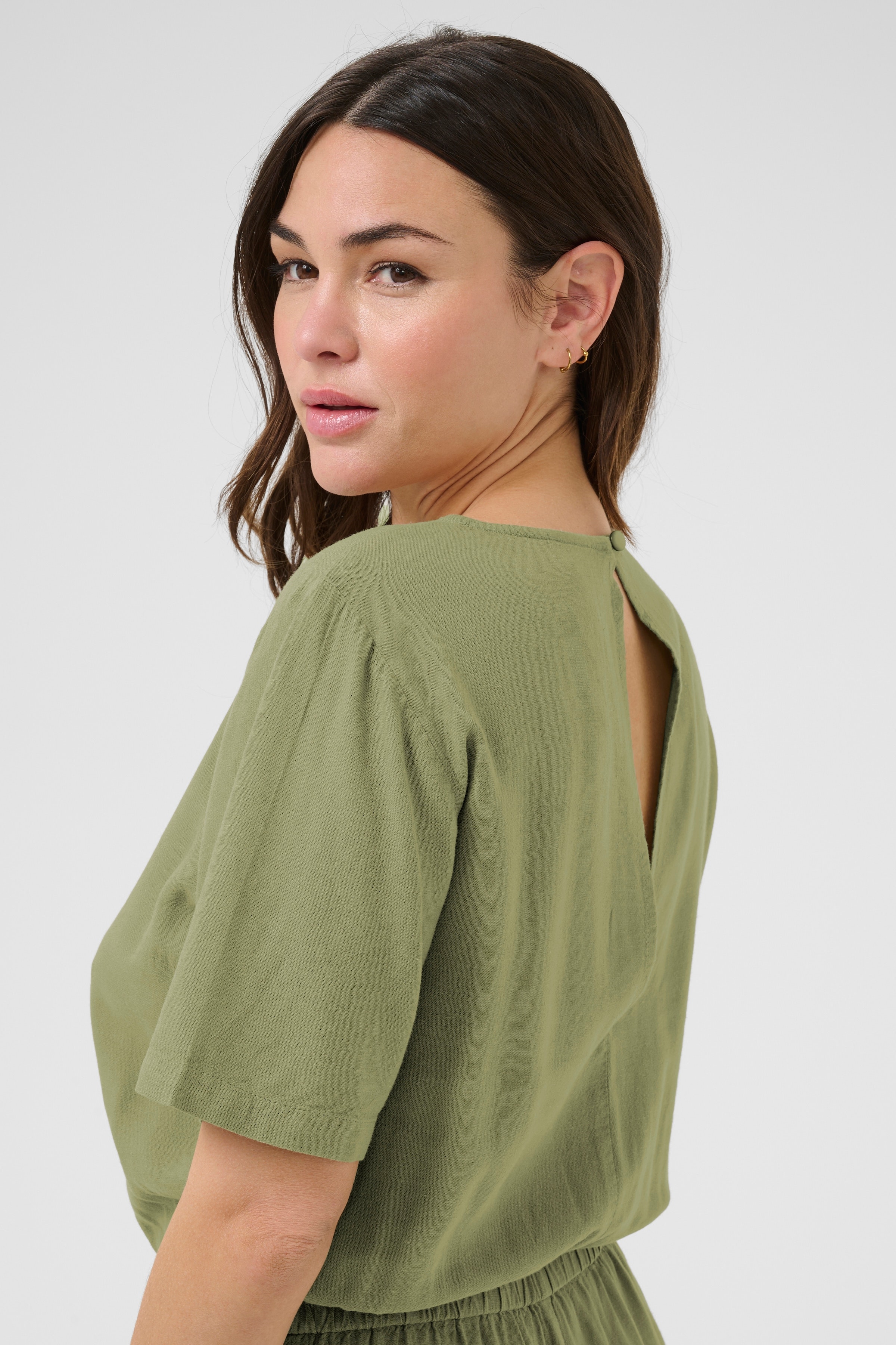 KAmilia Lin Jumpsuit LOOKBOOK DETAIL 10510424-170115
