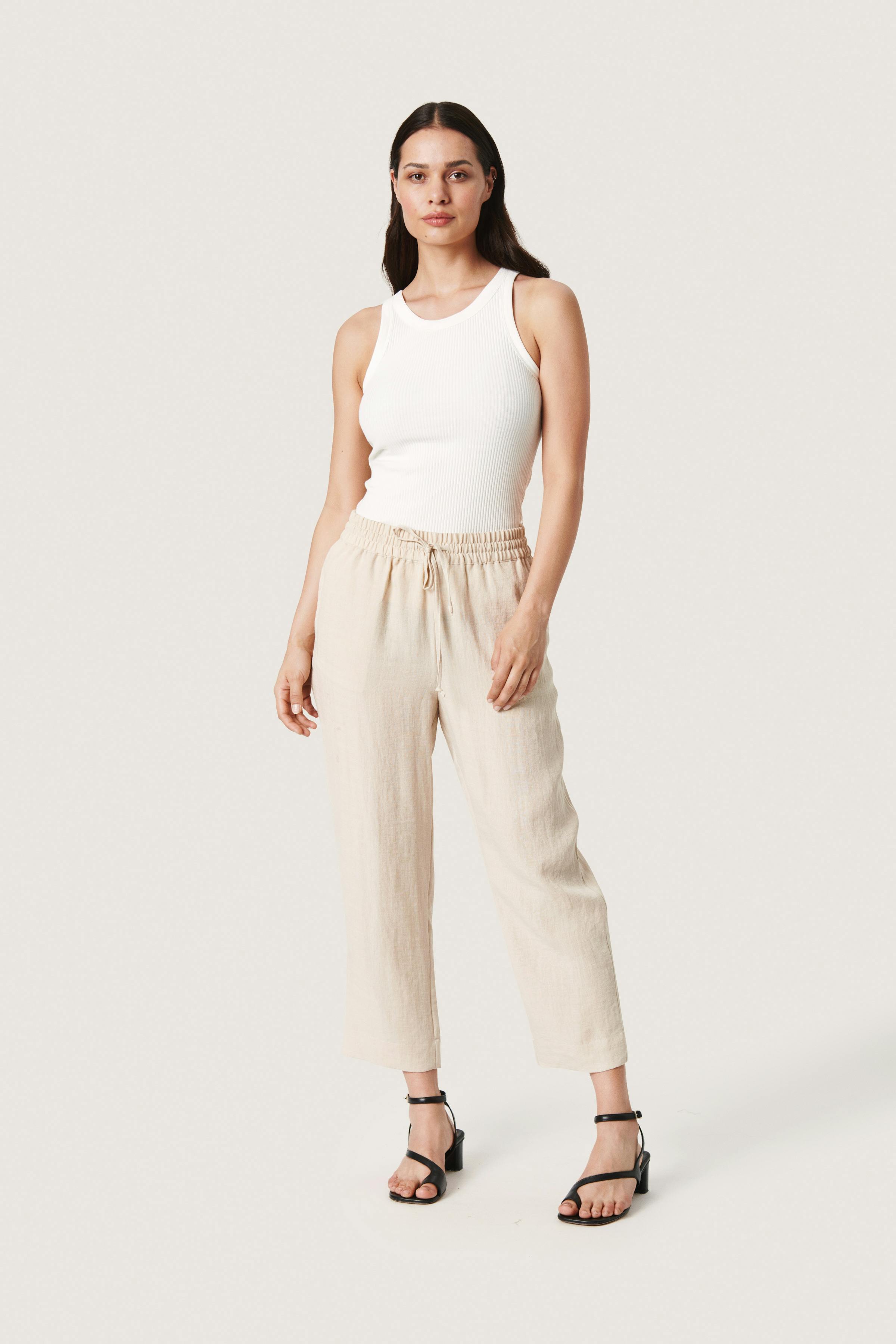 SLCamile Trousers LOOKBOOK FRONT 30406344-130907