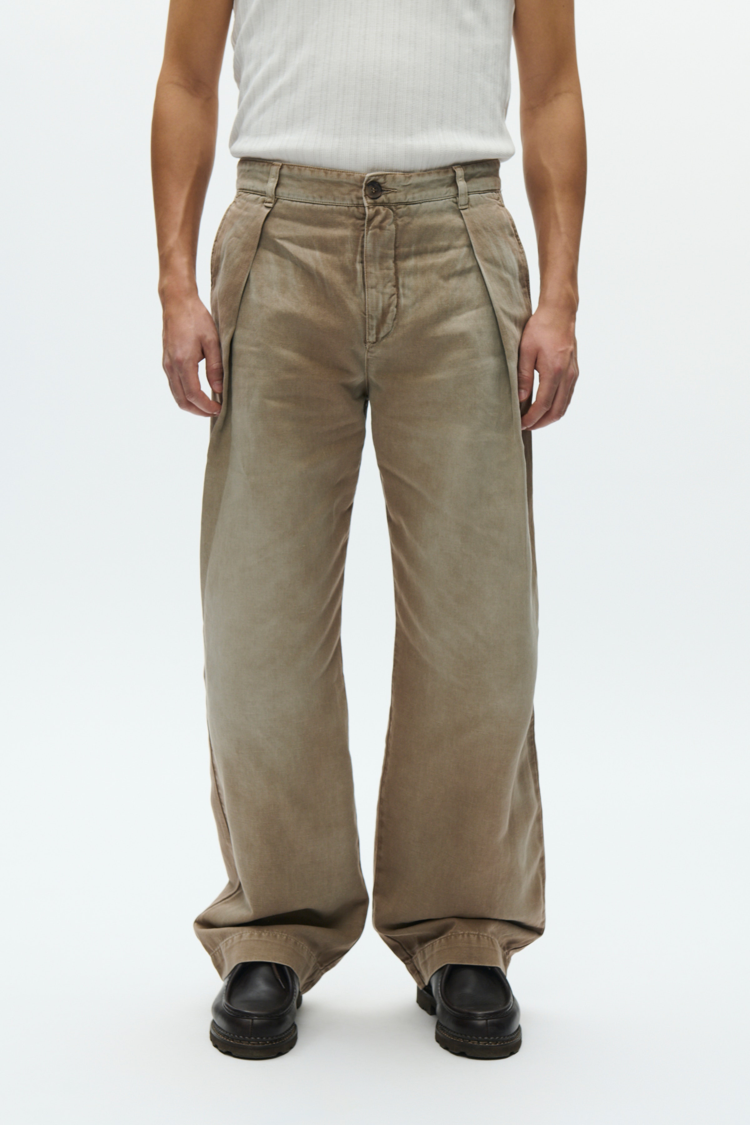 WWFraser LOOKBOOK FRONT 30250174-W2536